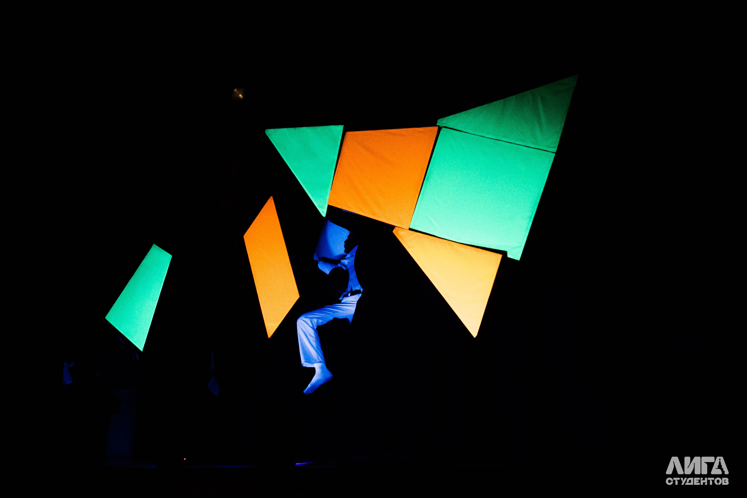 Российская Студенческая Весна 2025. Портретный фотограф в Казани Радомир Заздравных