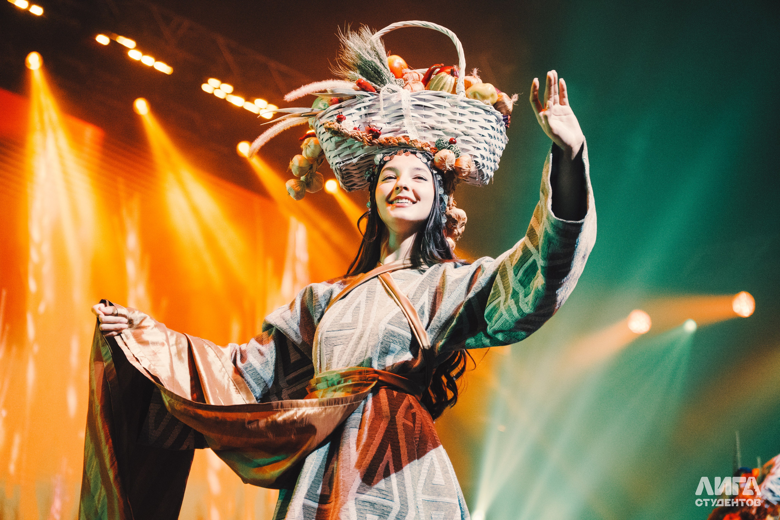 Российская Студенческая Весна 2025. Портретный фотограф в Казани Радомир Заздравных