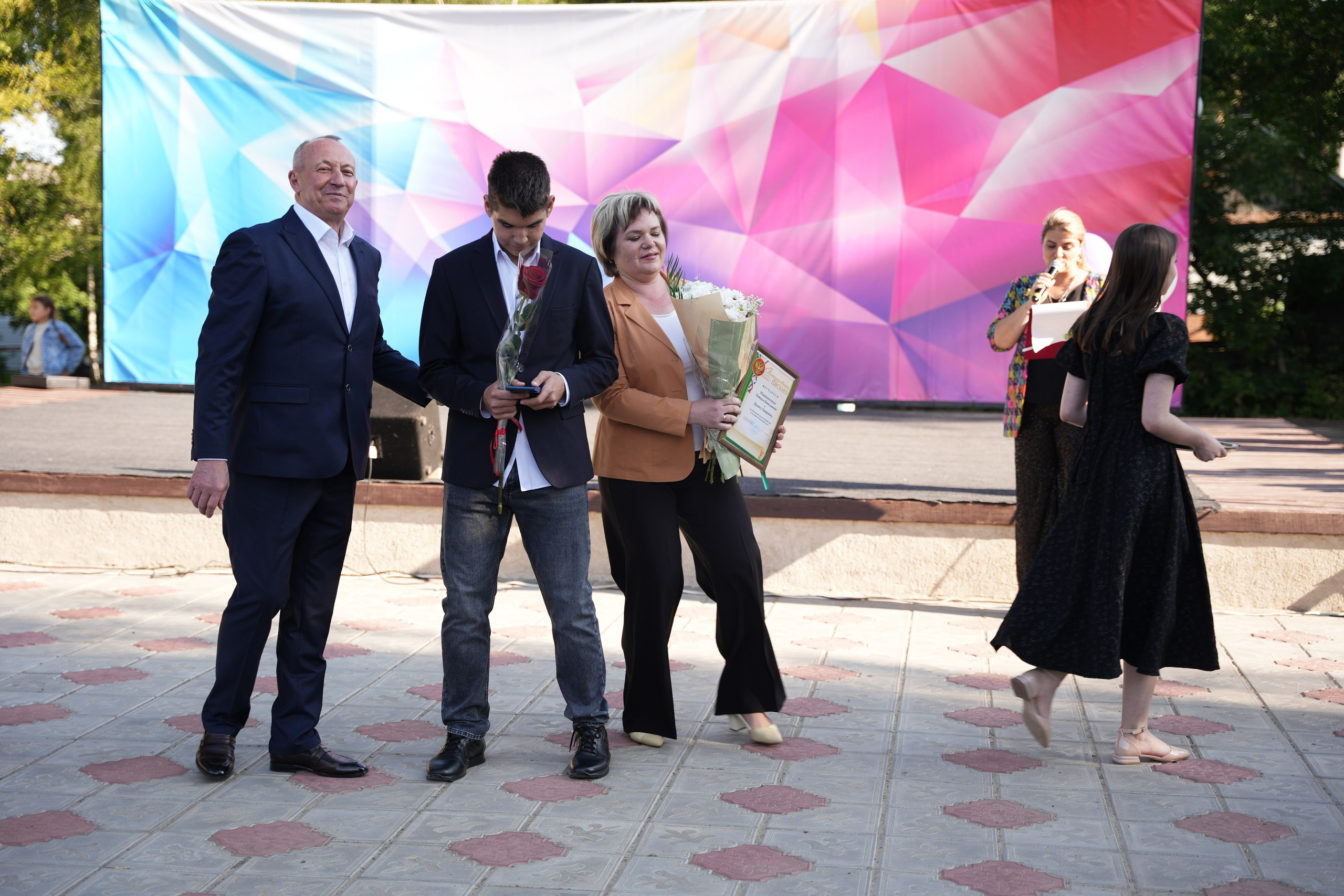 Выпускной в парке. Ольга Плаксина фотограф в Саратове