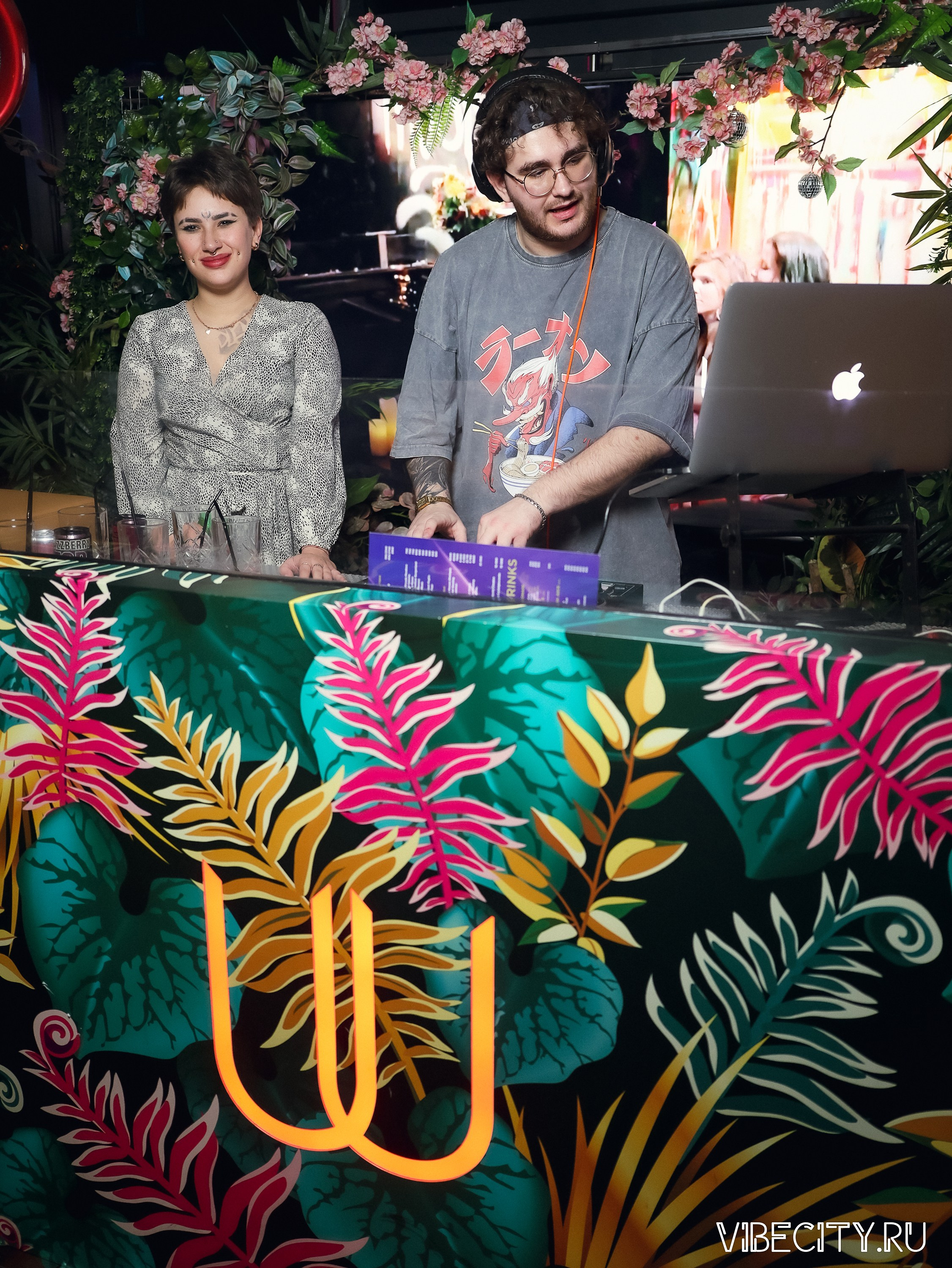 DOUBLE U. VIBECITY.RU Вайб Сити Ру Фоторепортажи Фотоотчеты Калининград