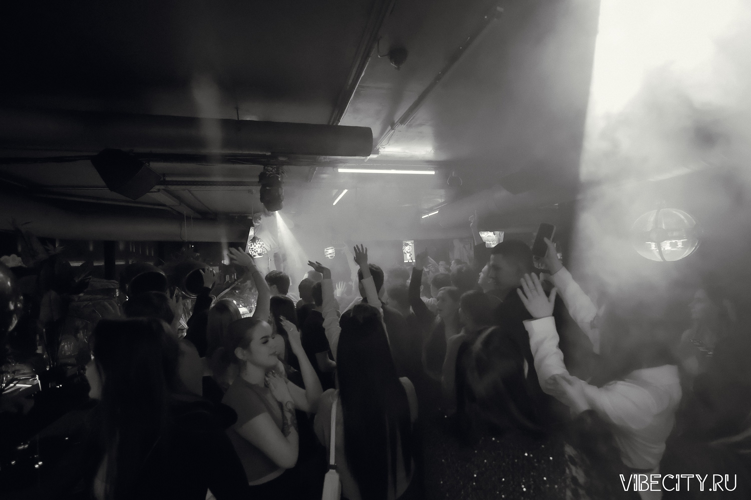 DOUBLE U. VIBECITY.RU Вайб Сити Ру Фоторепортажи Фотоотчеты Калининград