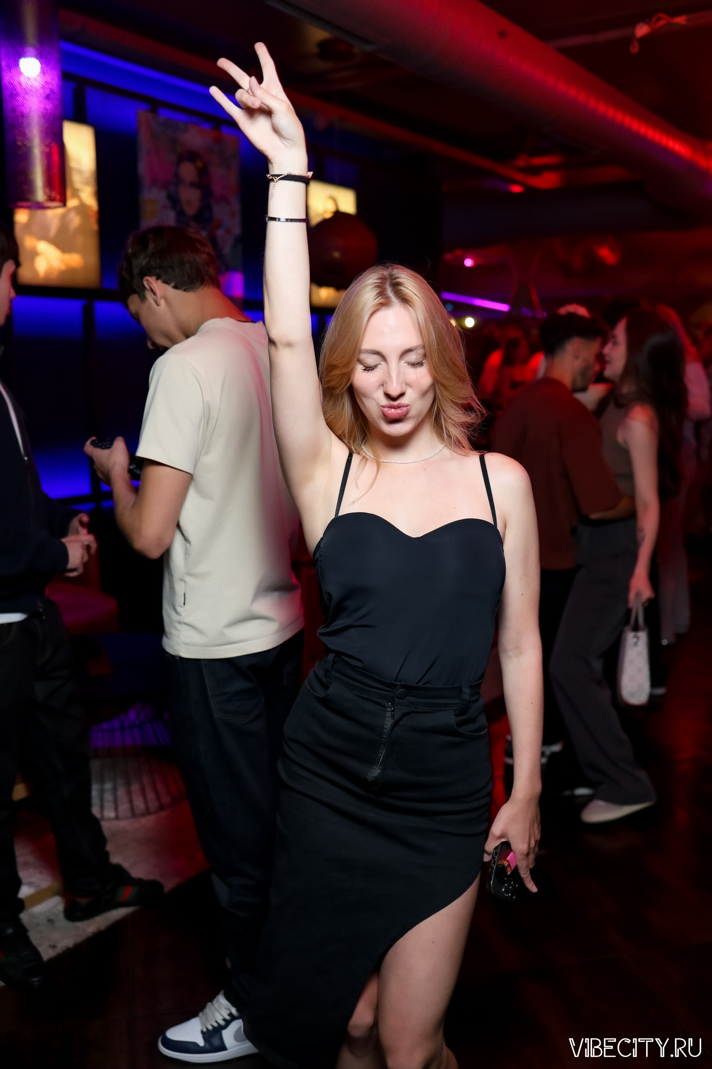 DOUBLE U. VIBECITY.RU Вайб Сити Ру Фоторепортажи Фотоотчеты Калининград