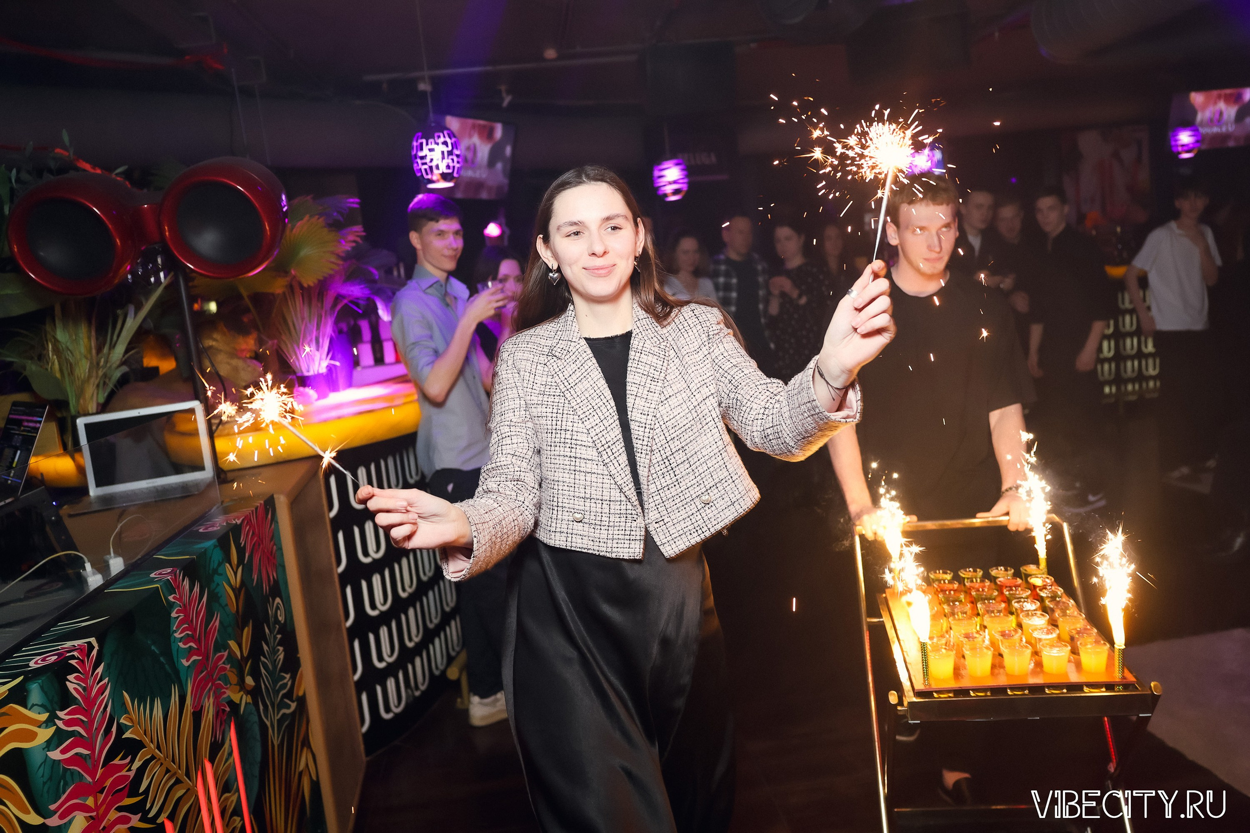 DOUBLE U. VIBECITY.RU Вайб Сити Ру Фоторепортажи Фотоотчеты Калининград