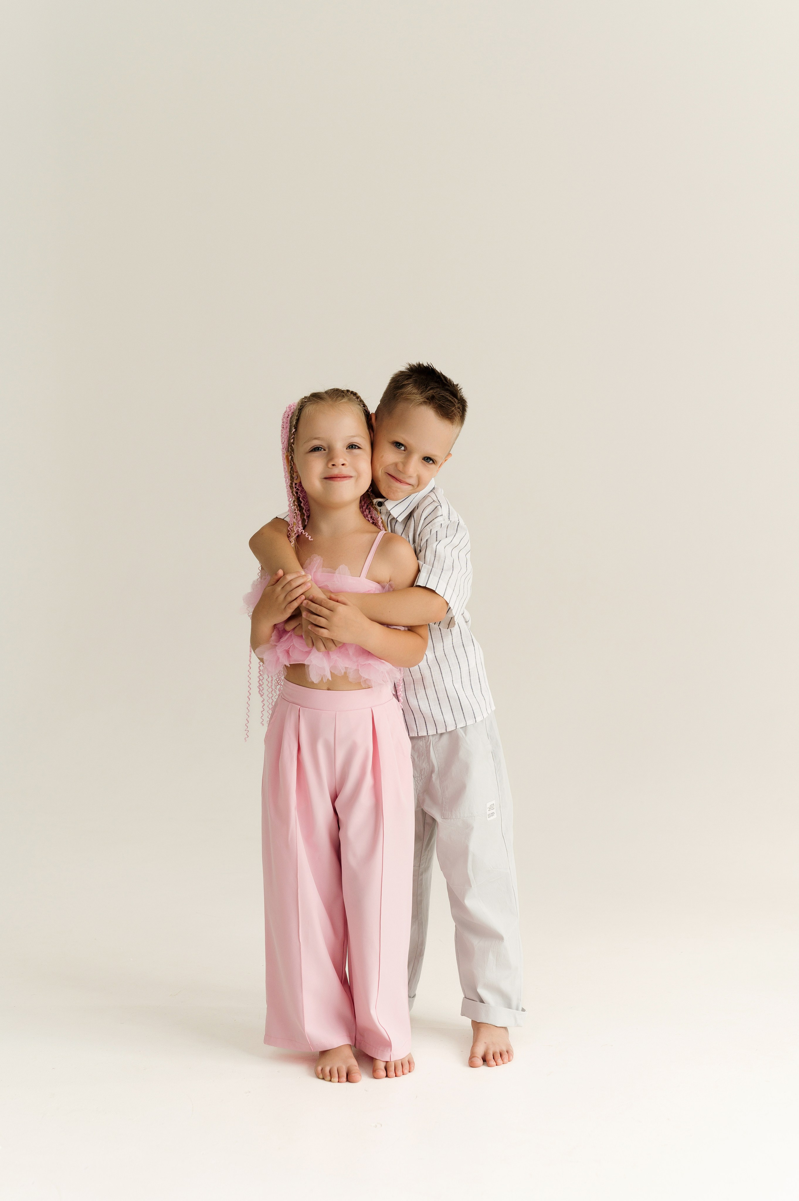 Вика, Слава, Середа и Юля. Фотограф в Краснодаре Скубицкая Альбина