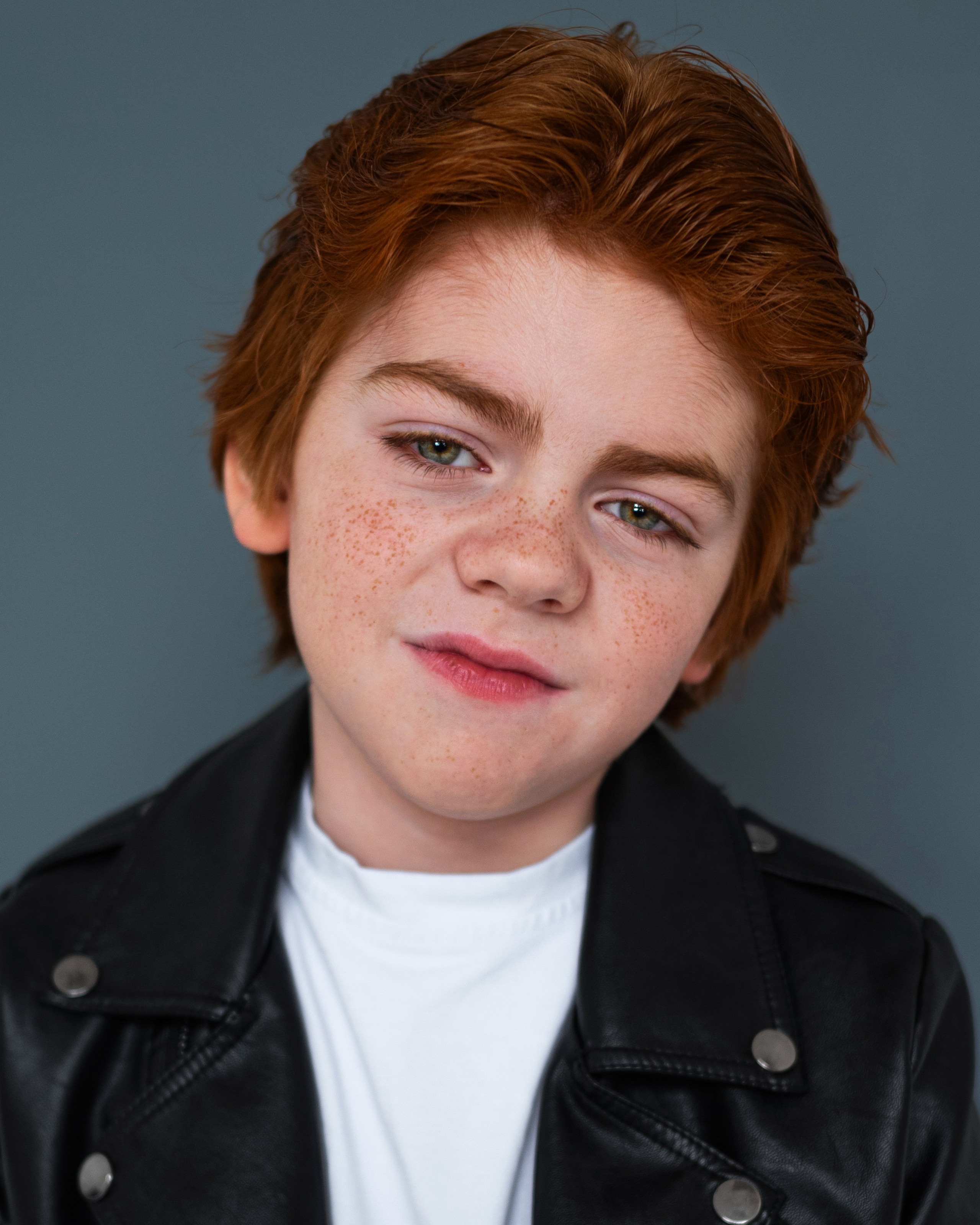 Портфолио_ Хэдшоты. Фотограф Москва Виктория Вишневская актерское / модельное портфолио