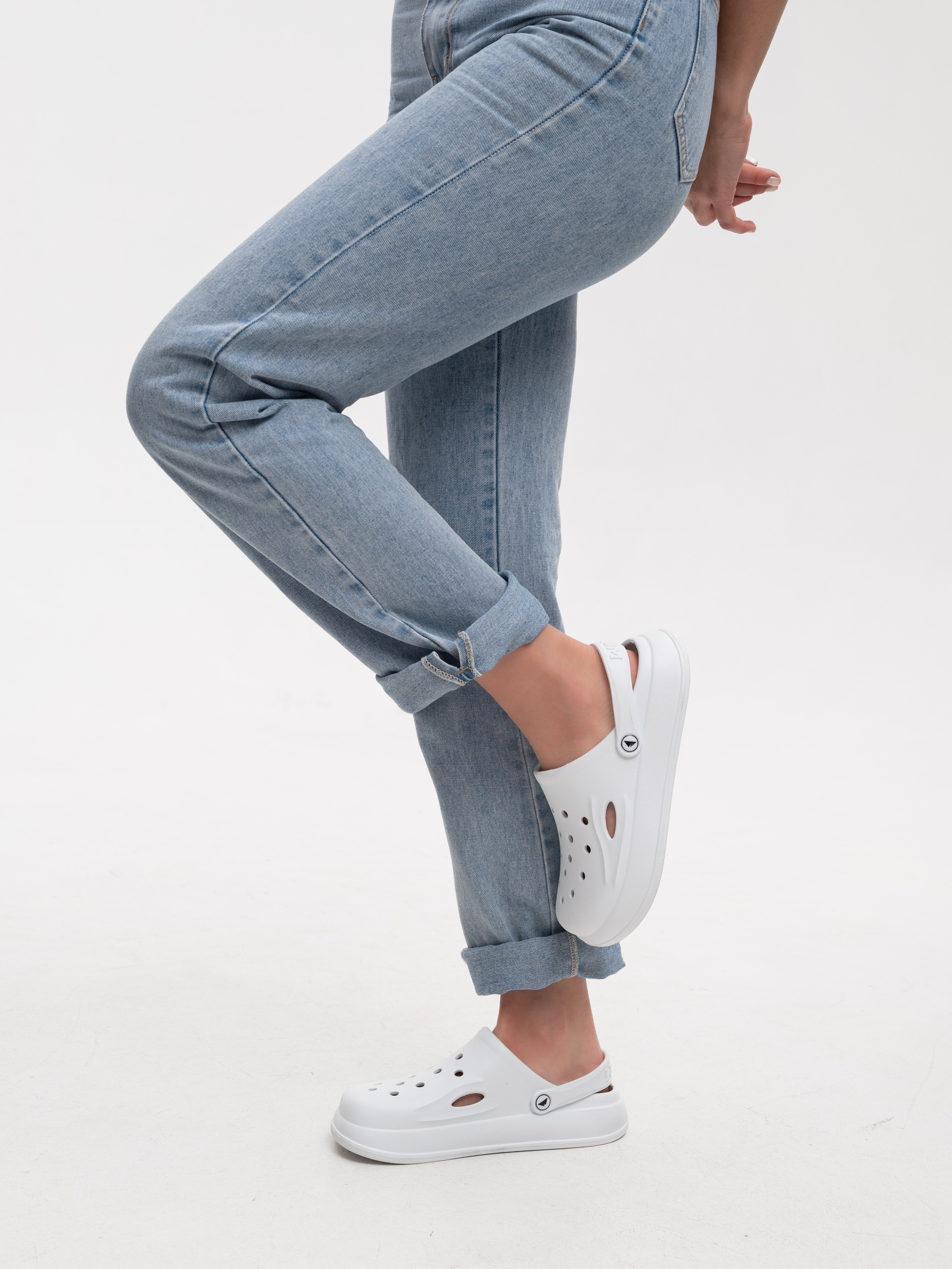 Кроксы. Предметный фотограф, фото для маркетплейсов Пятигорск, КМВ