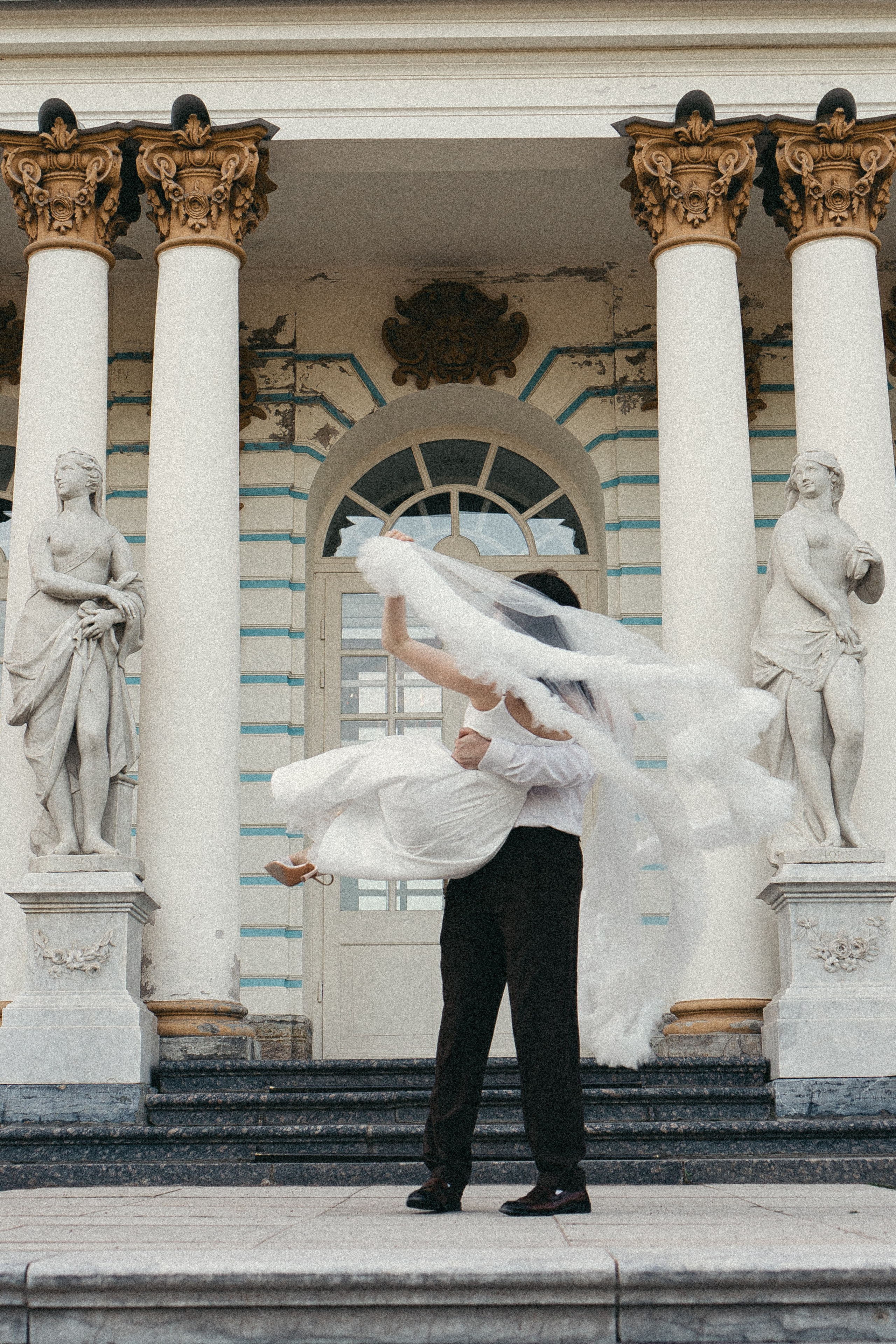 СВАДЕБНАЯ ФОТОСЕСИСИЯ В ГОРОДЕ ПУШКИН. Профессиональный фотограф, Санкт-Петербург — Виктория Богомолова