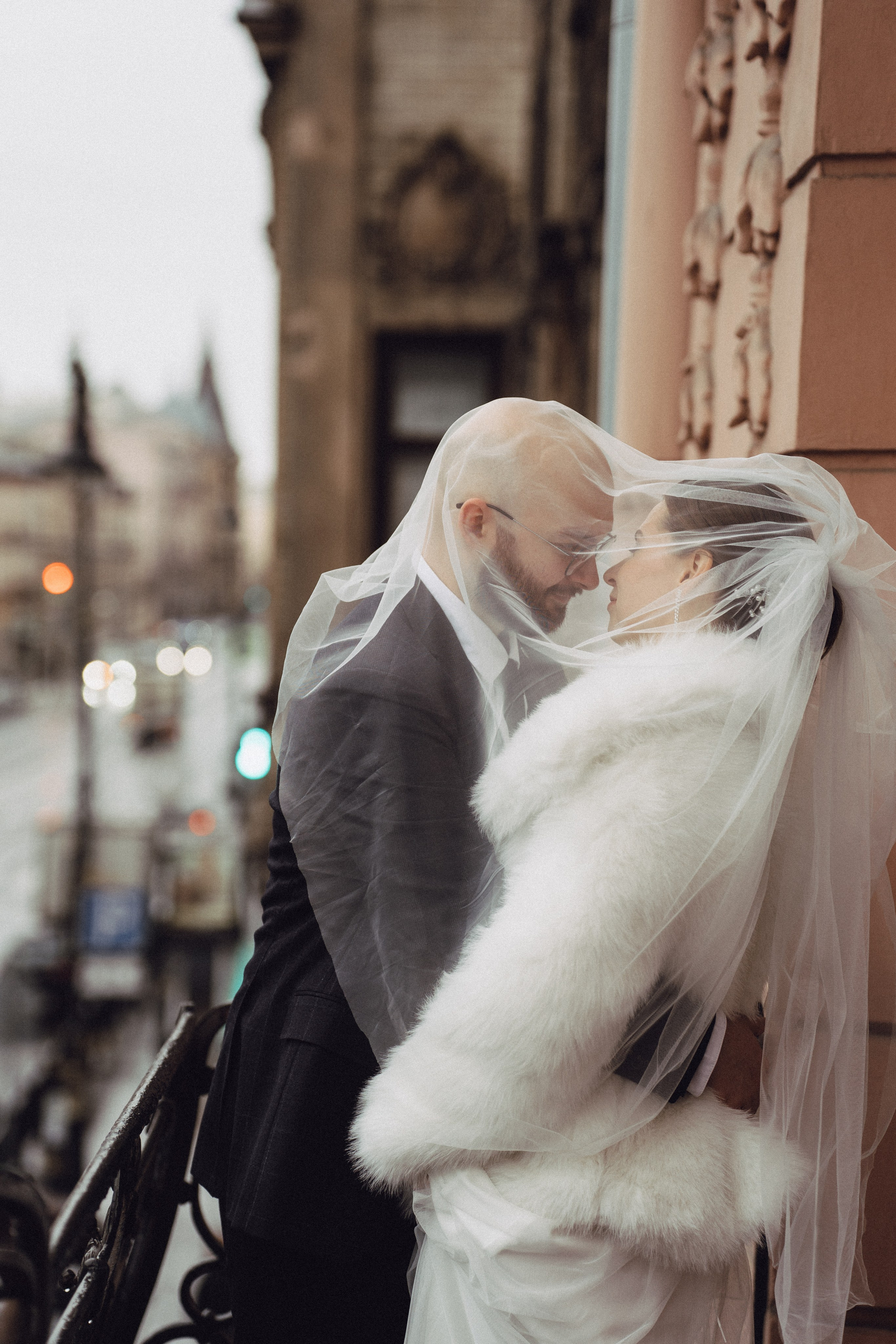 СВАДЕБНАЯ СЬЕМКА ВО ВТОРОМ ДВОРЦЕ (ДЕКАБРЬ) ТАКЖЕ СЬЕМКА В СТУДИИ НА ЧЕРНЫШЕВСКОЙ. Профессиональный фотограф, Санкт-Петербург — Виктория Богомолова