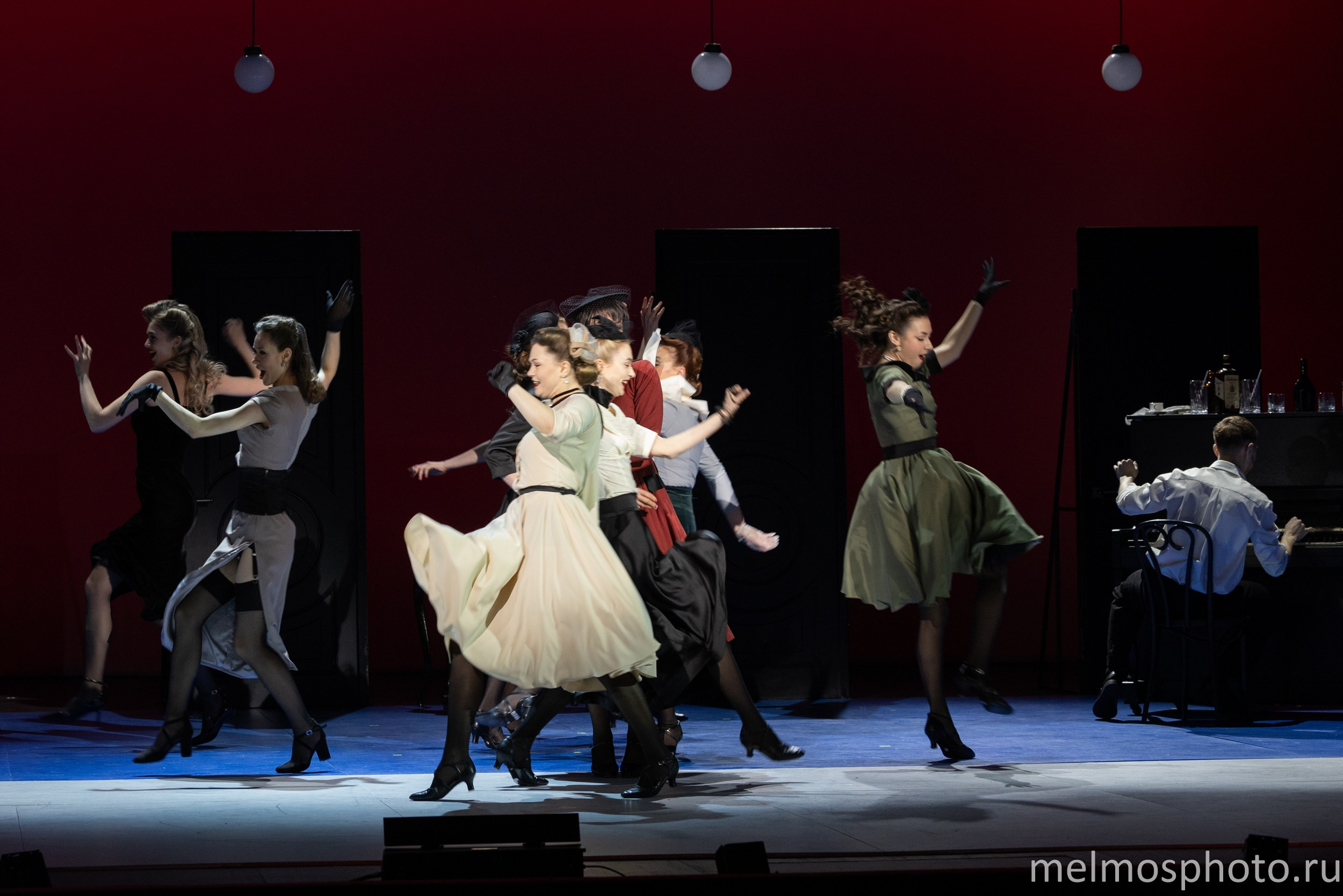 «Маленькая опера» в Малом театре. Репортажный, архитектурный, театральный и файн-арт фотограф Лена Мельникова в Москве