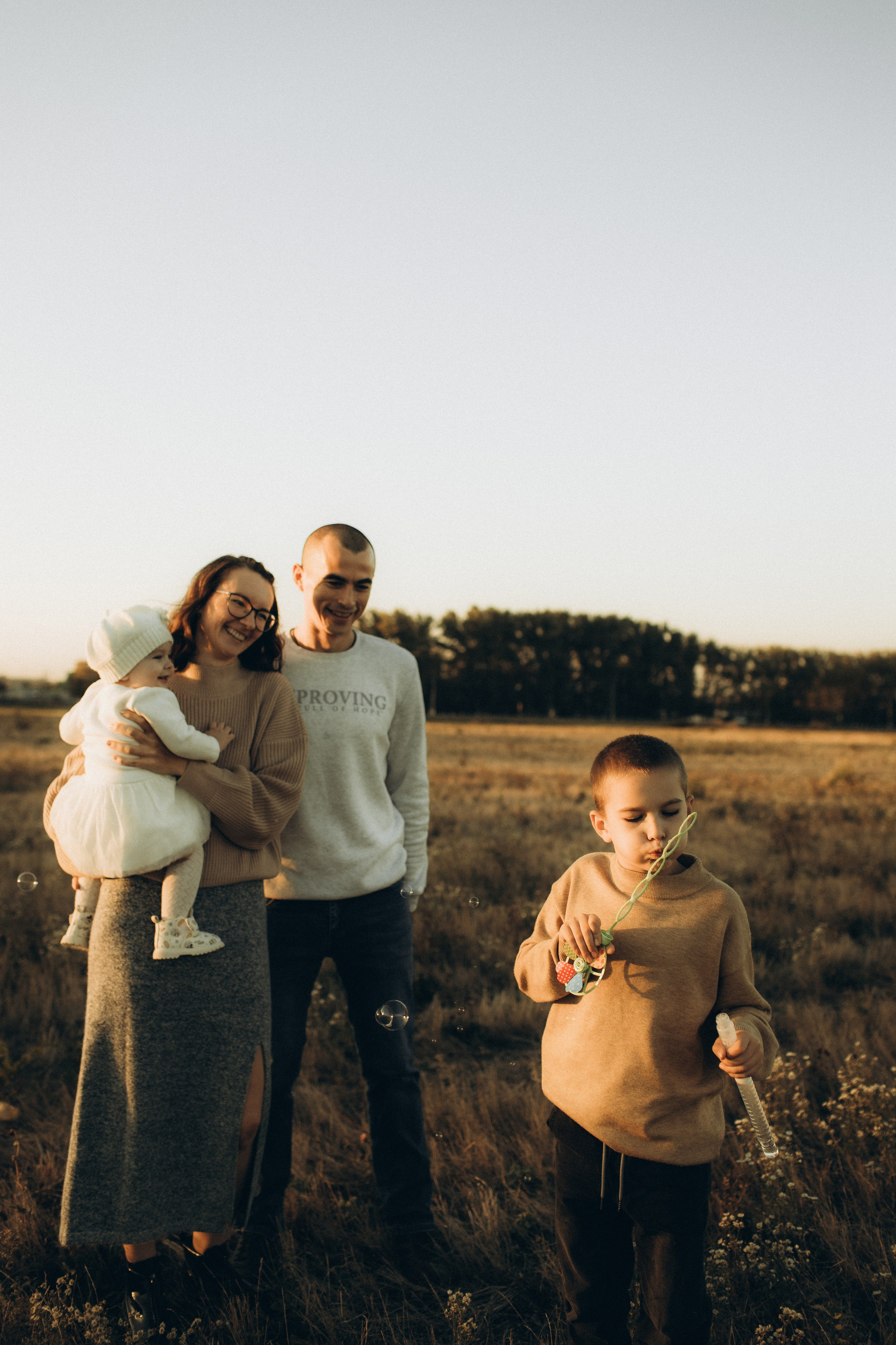 Юлия прогулка в поле. Александра Ниценко СЕМЕЙНЫЙ ФОТОГРАФ ИЗ СТАВРОПОЛЯ