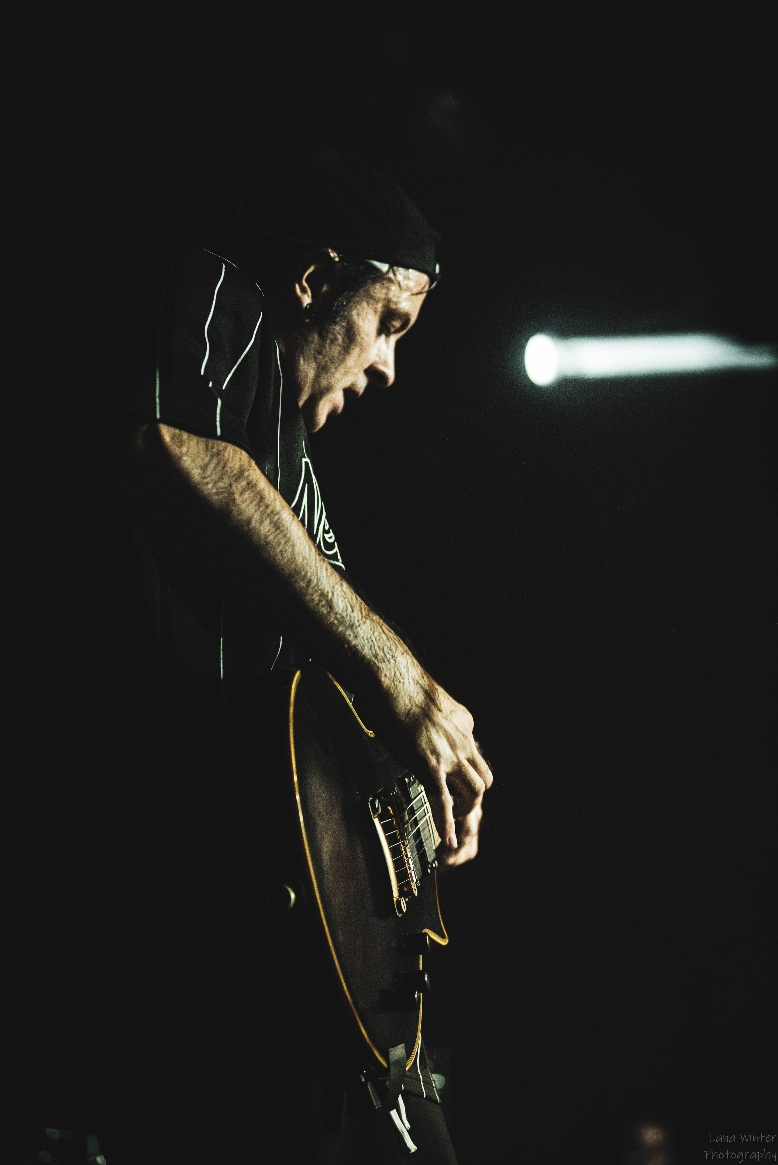 7000$ (29 июня 2025 года, Москва, клуб Урбан). Фотограф Светлана Блинова, Москва и Московская область