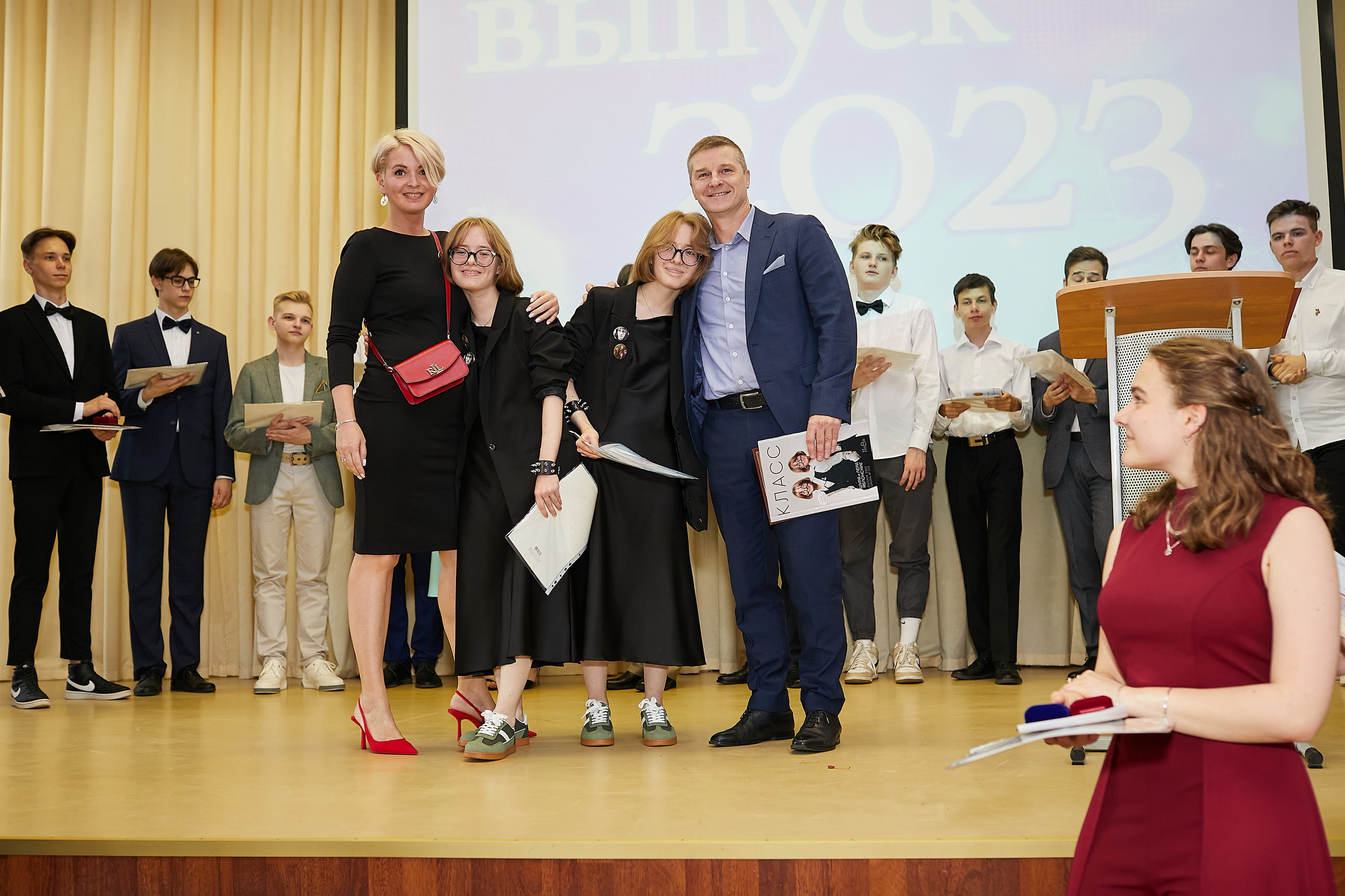 Выпускной 2023. Александр Осин — корпоративный и семейный фотограф в Москве