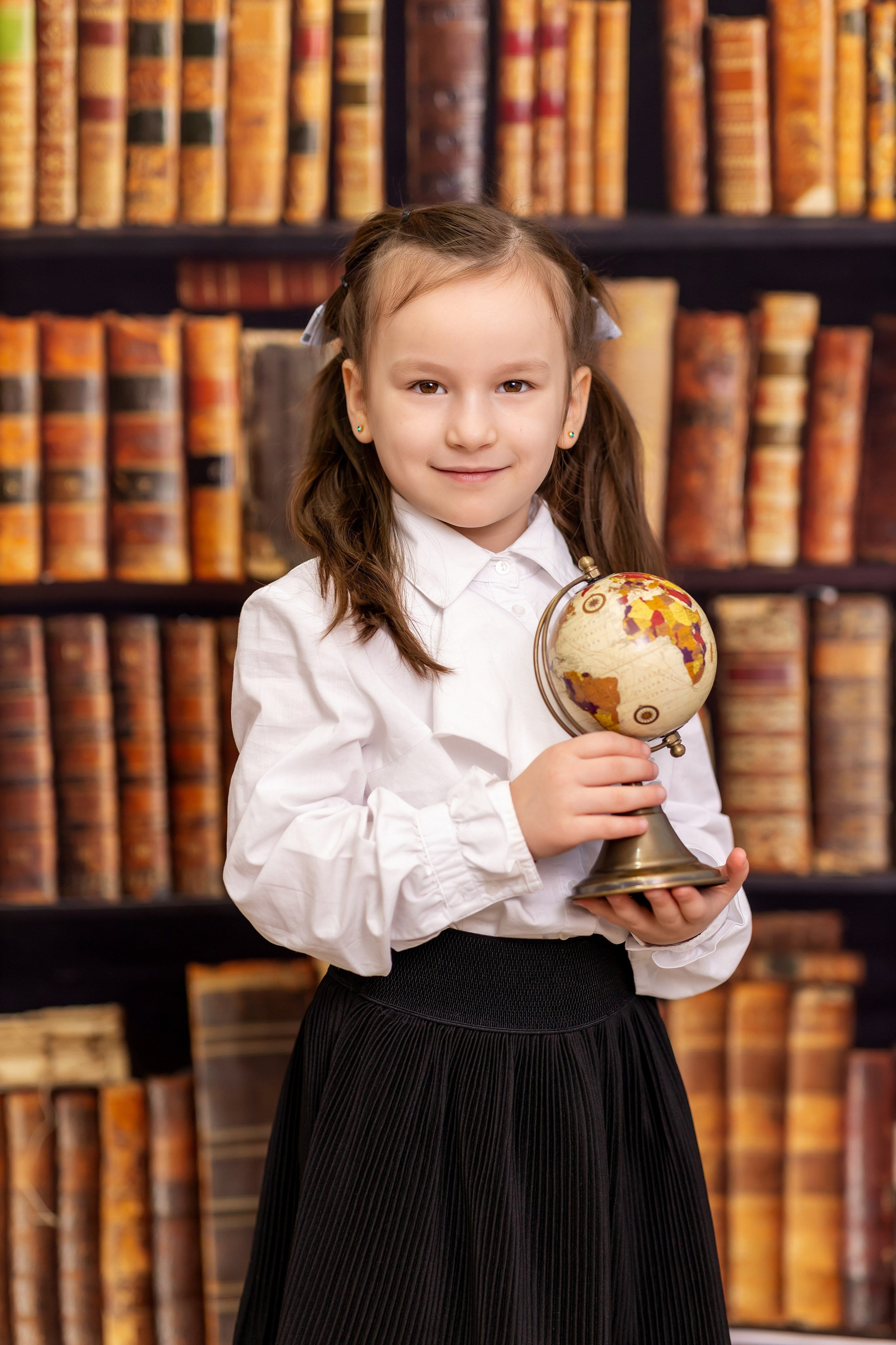 Примеры фото НАЧАЛЬНЫЕ КЛАССЫ. Фотограф Радужный ХМАО, Школьный фотограф, семейный фотограф, выпускной альбом