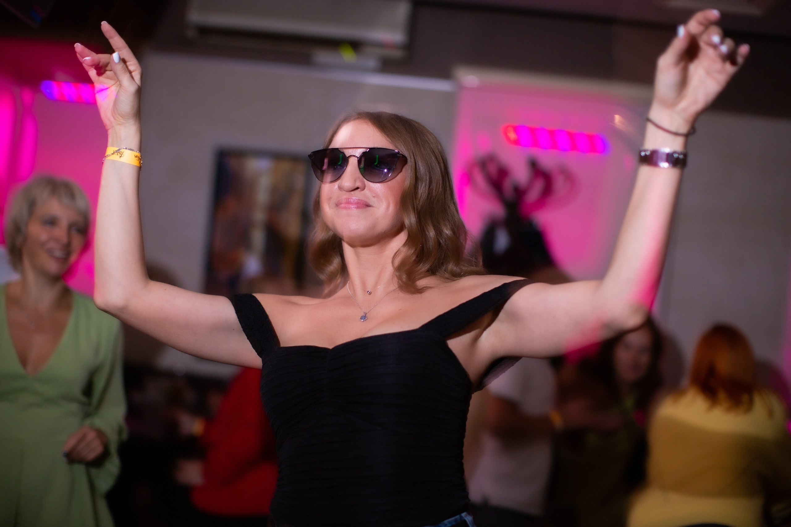 Лето, гуд бай! Клубная вечеринка | 25.08.23. Галерея Фантим