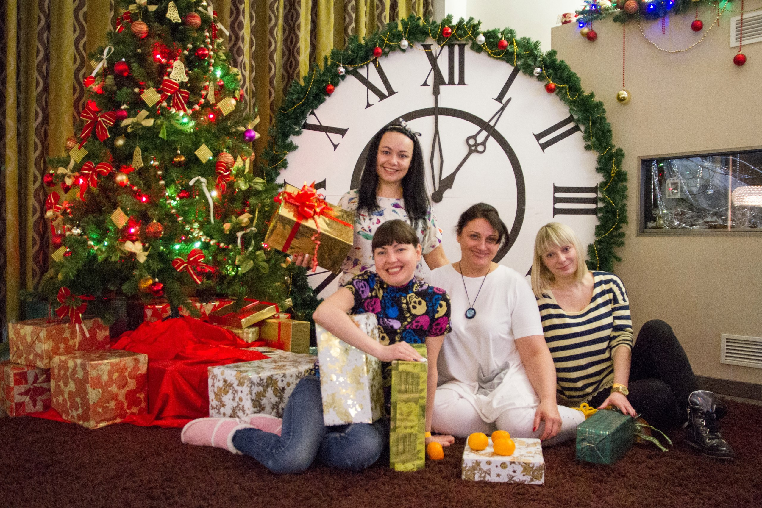 Новый год 2017. Часть 3. Игры и забавы | 31.12.2016-02.01.2017. Галерея Фантим