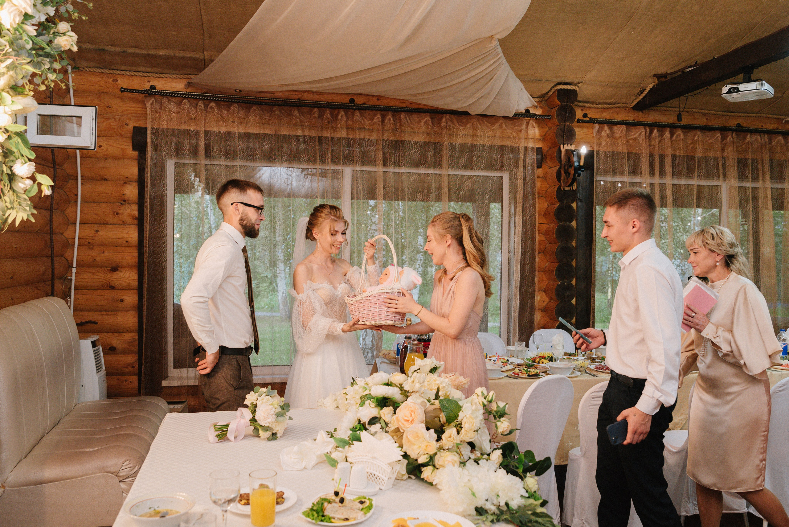 Свадьба Александра и Арины 6.08.2022. Душевный фотограф Ильсия Валеева. Не путать с душным