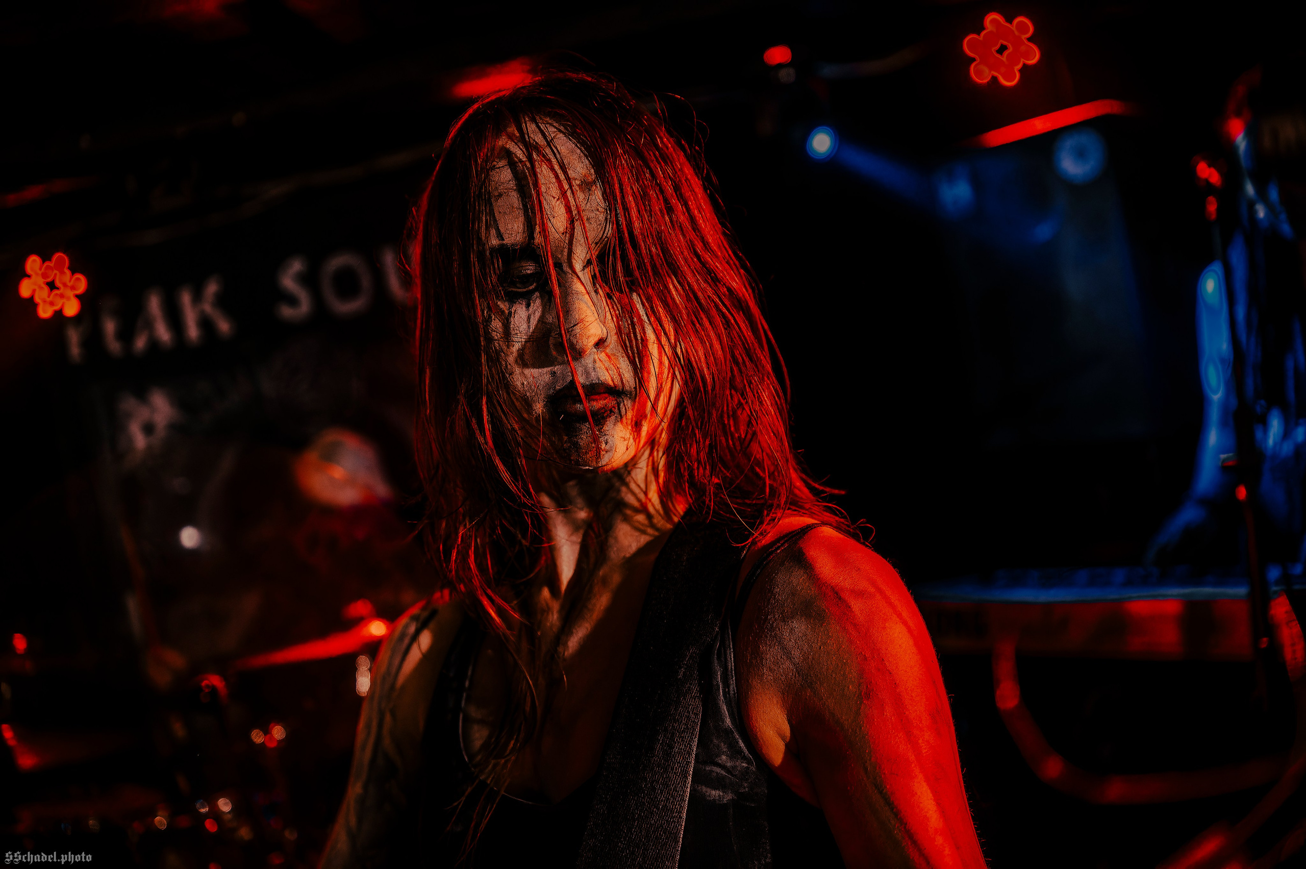 Frostlagte Måne 18.10.25. We will make everything metal!