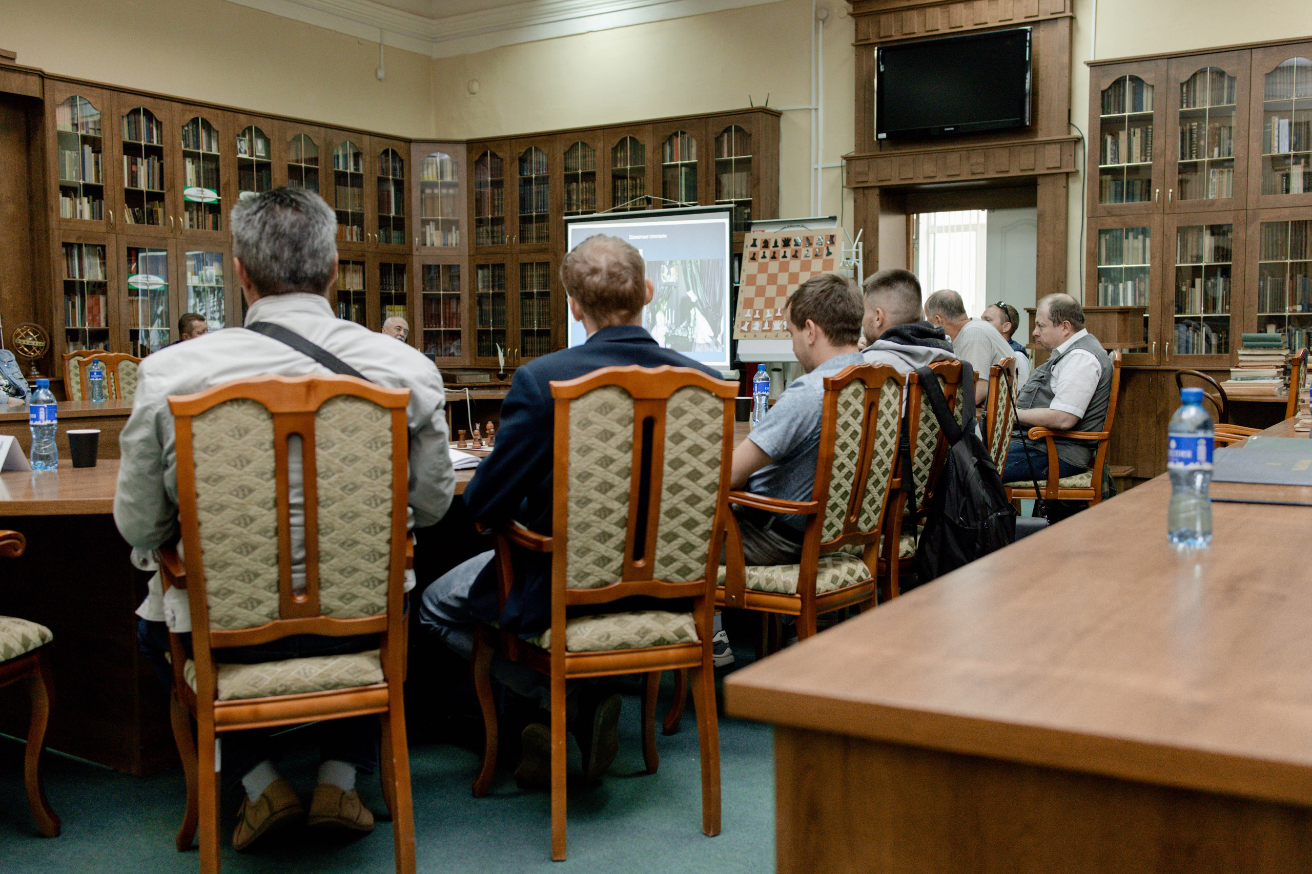 Награждение шахматной федерации