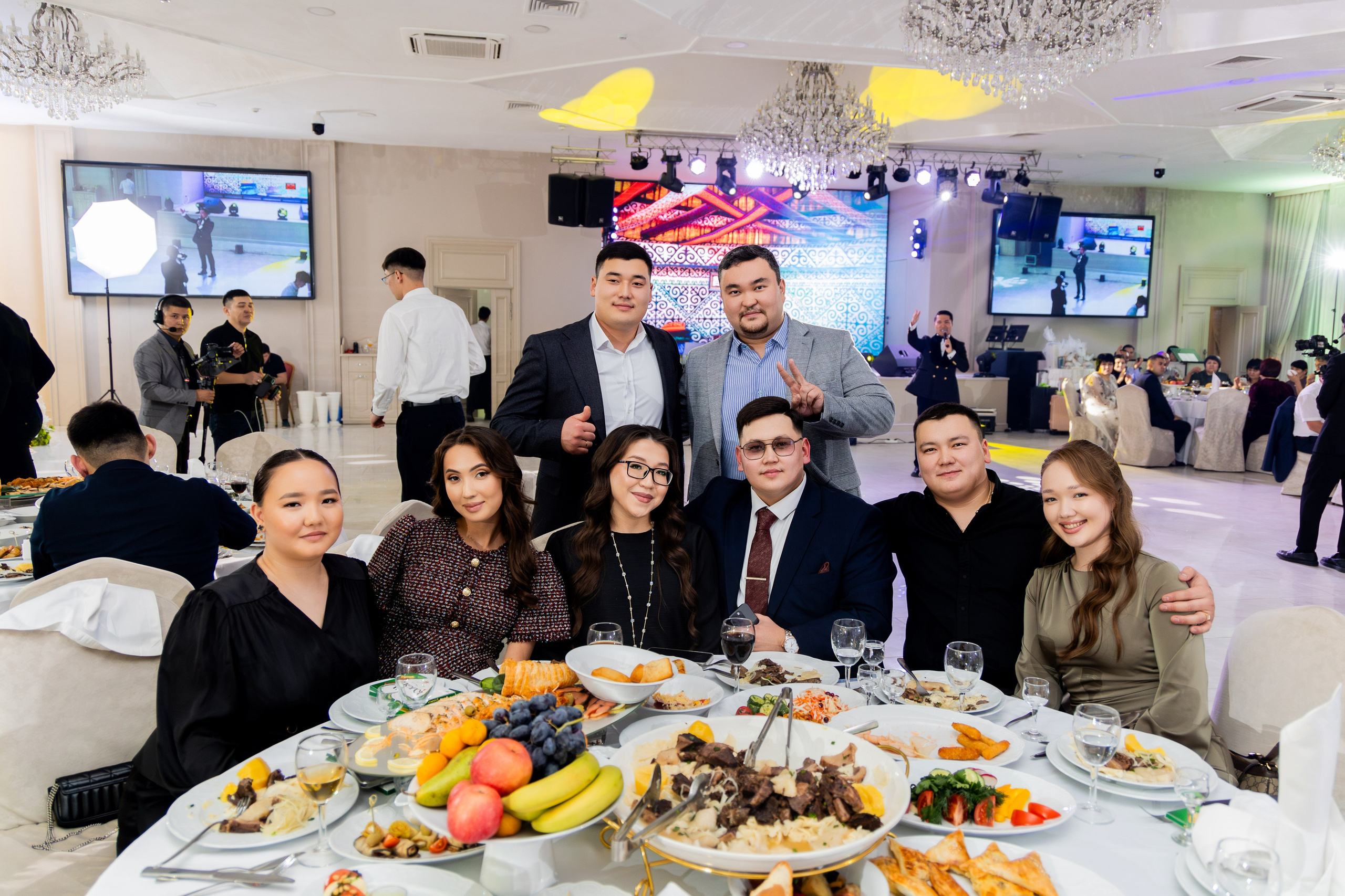 Алтынбек и Махаббат