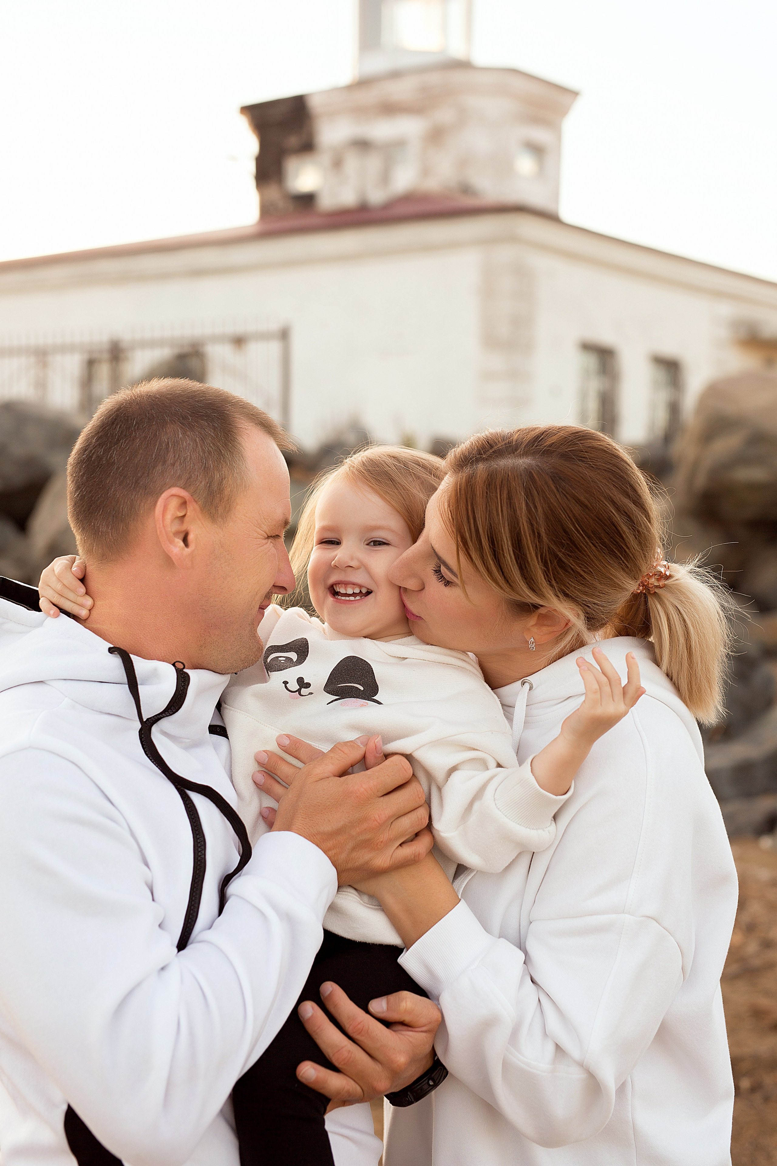 Прогулка на маяке. Людмила Далидович топовый семейный фотограф Находка/Владивосток