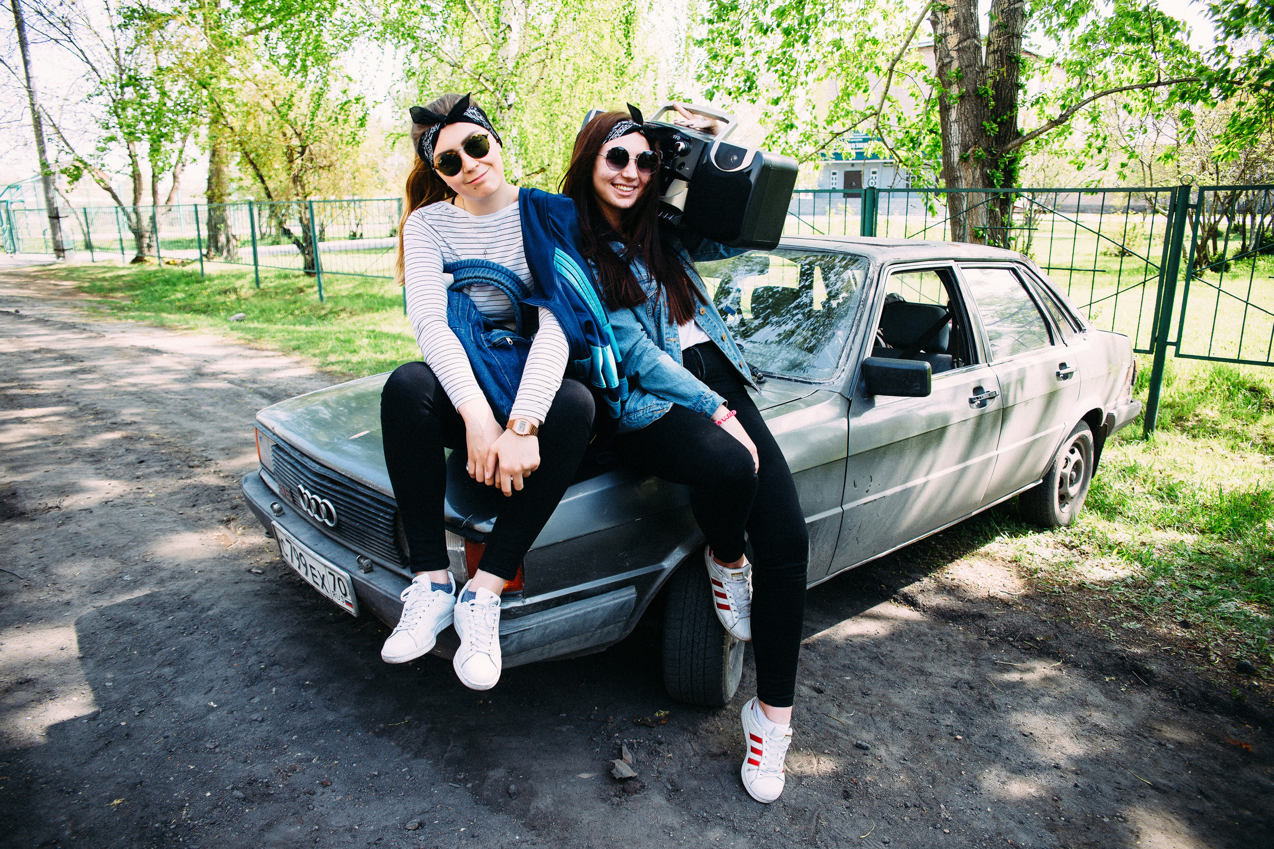 Фотосъёмка 9-11 класс. Выпускные альбомы в Томской области. Видеосъёмка на выпускной