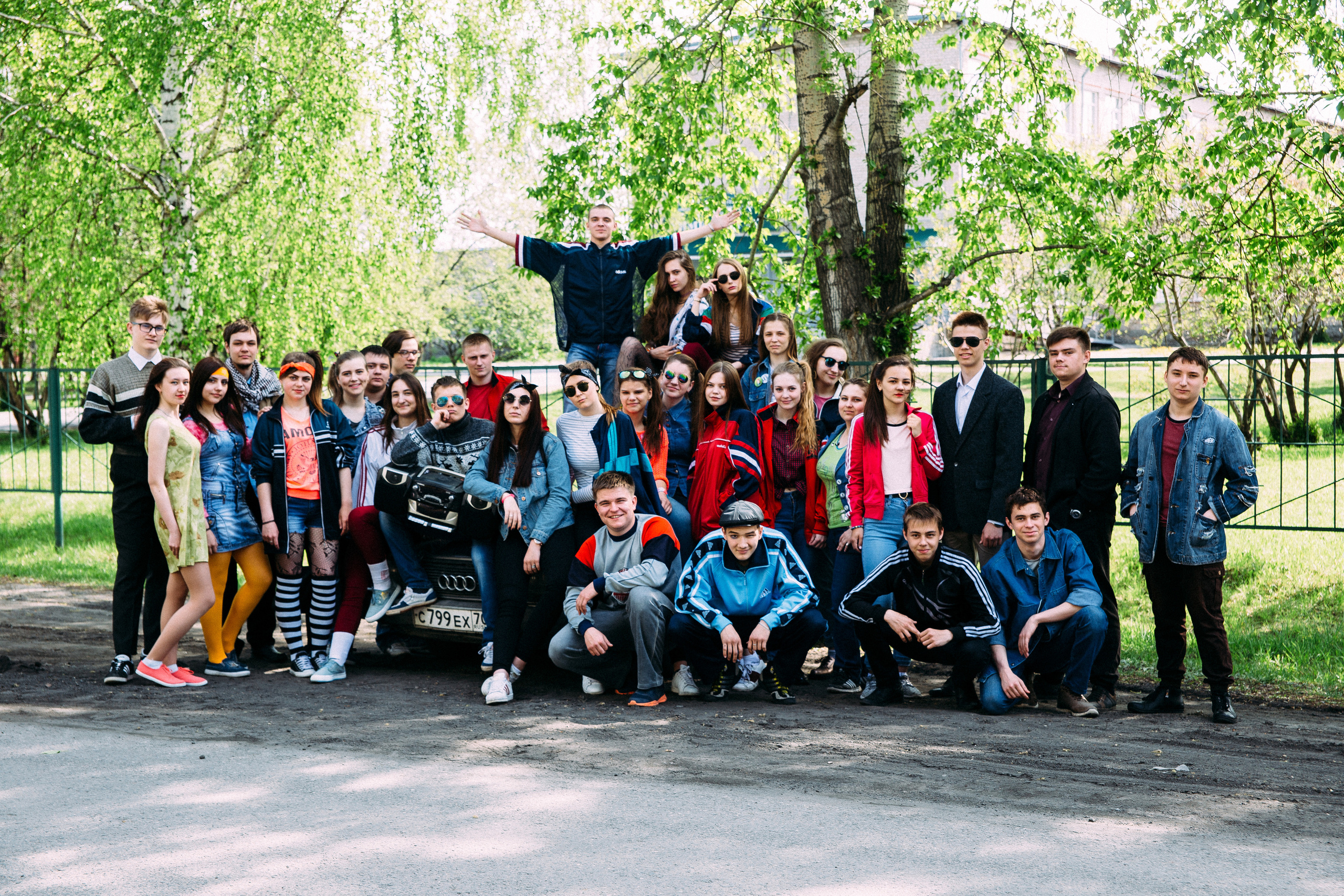 Фотосъёмка 9-11 класс. Выпускные альбомы в Томской области. Видеосъёмка на выпускной