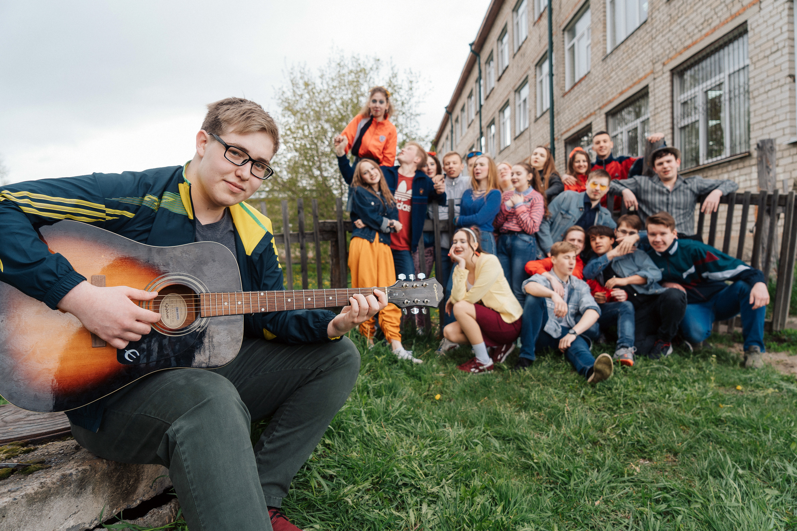 Фотосъёмка 9-11 класс. Выпускные альбомы в Томской области. Видеосъёмка на выпускной