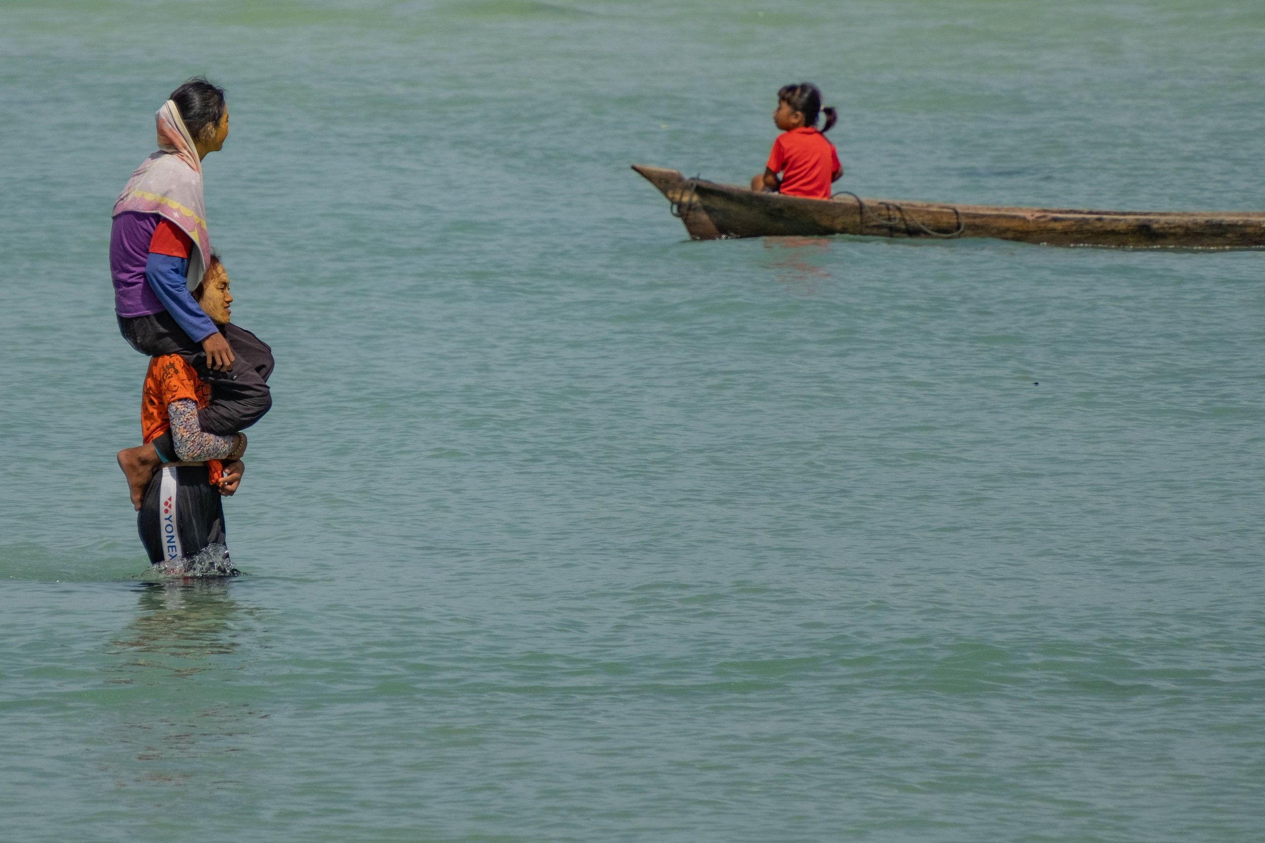 Остров. Цыгане. Фотографии из путешествий
