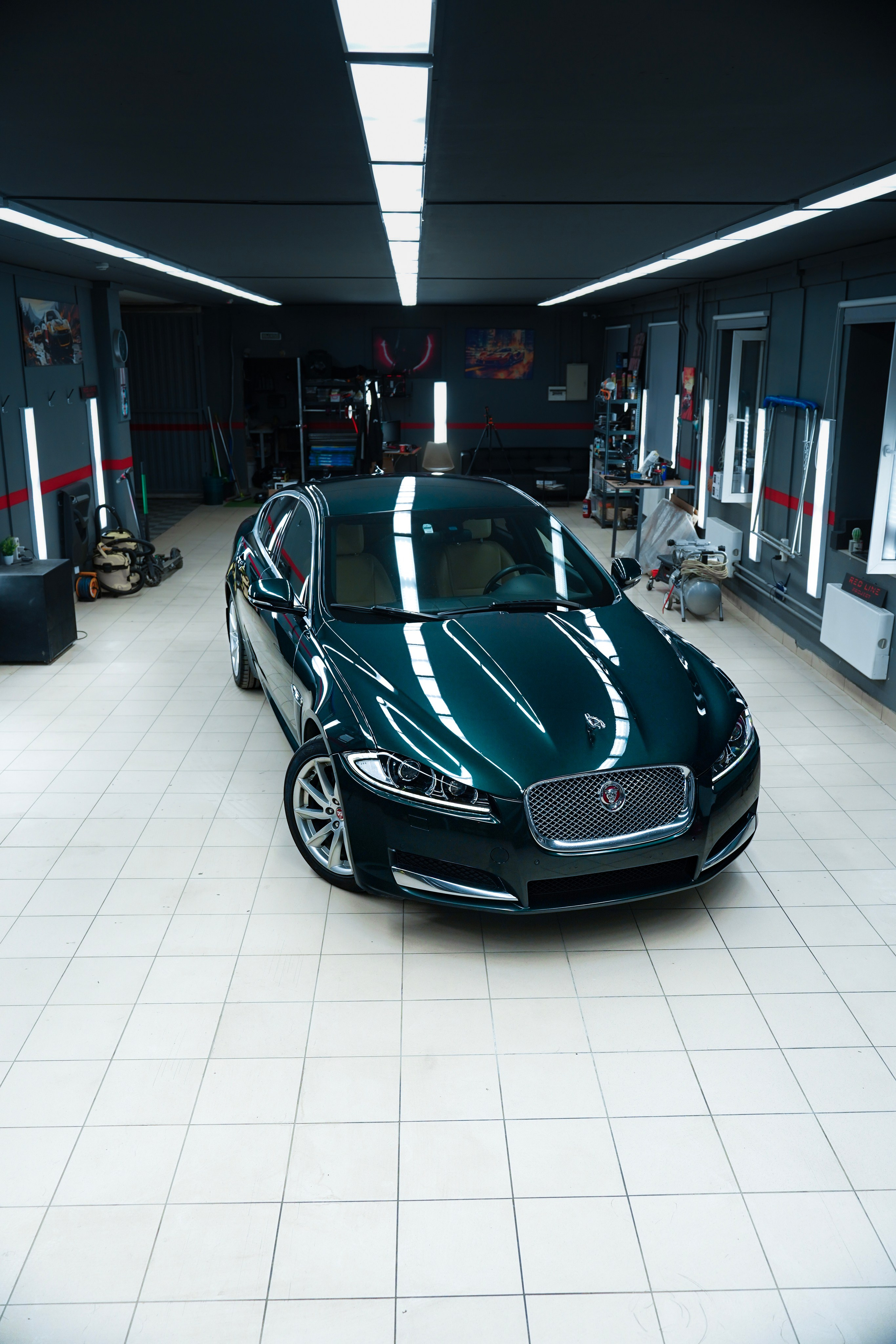 JAGUAR XJ IV. Автомобильный фотограф в Санкт Петербурге. Евгений Коновалов