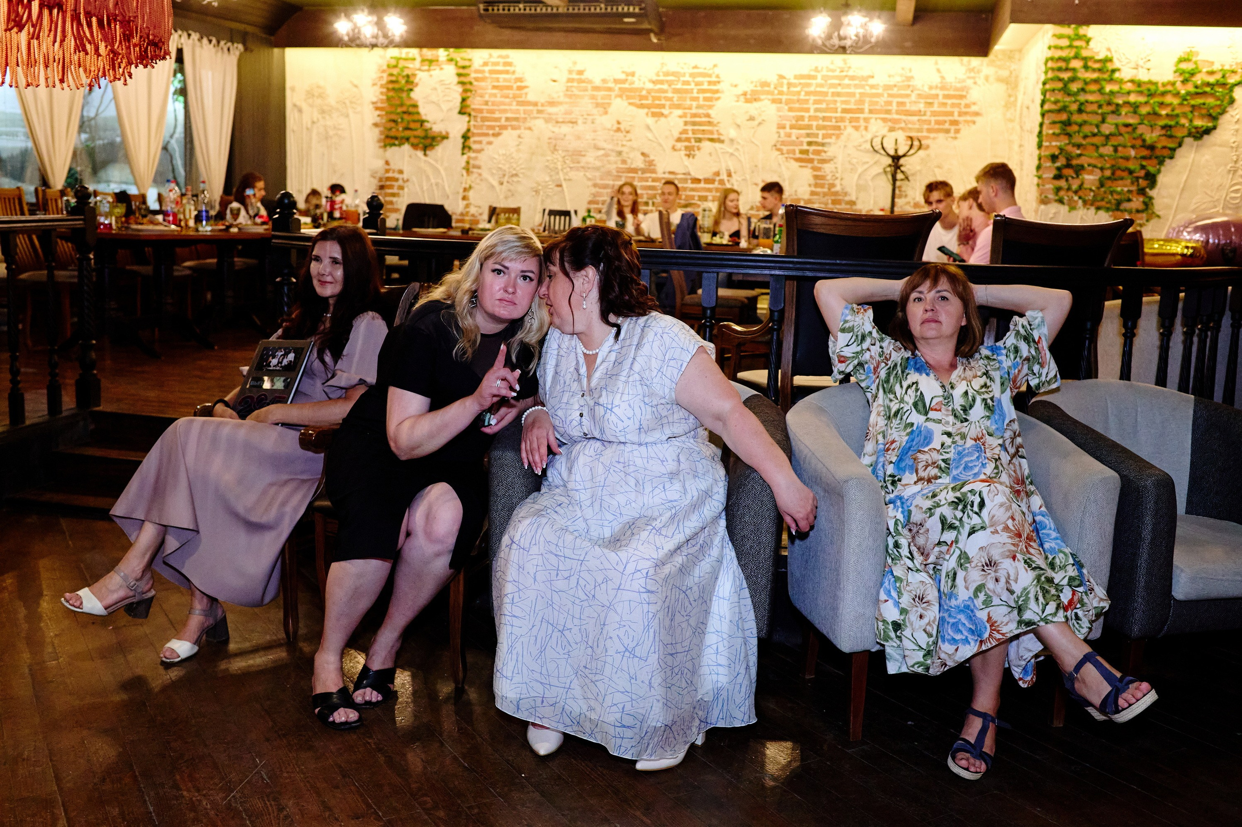 Выпускной 35 Сош. Фотограф Выпускные альбомы Таганрог Сергей Коробченко