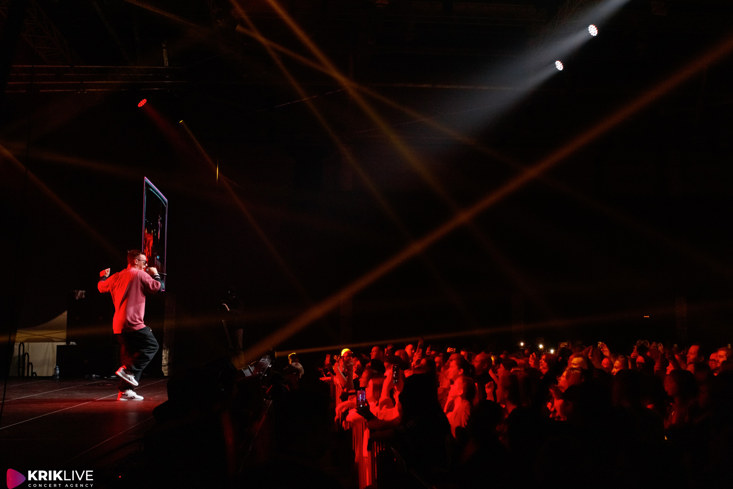 Дискач 90-х. Портретный и пейзажный фотограф Никита Павлов