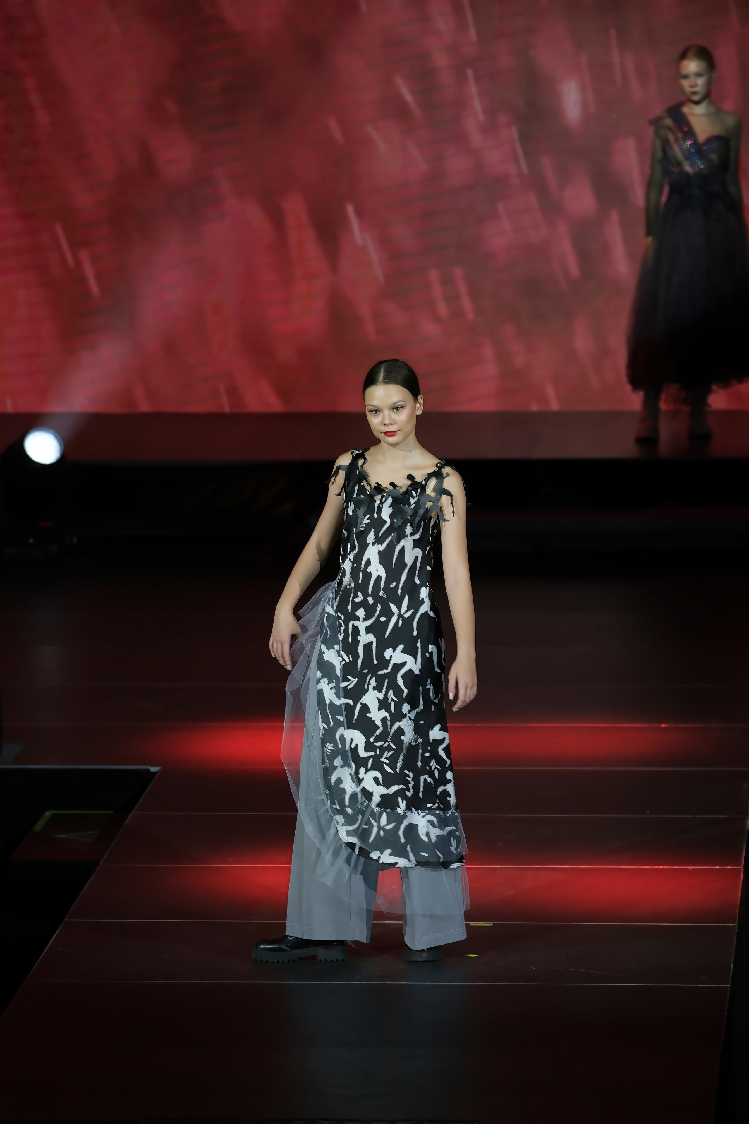 Подиумный спектакль «Стиль Надежды». Добро пожаловать в студию «Цифровой скульптор»  где искусство встречается с технологиями!