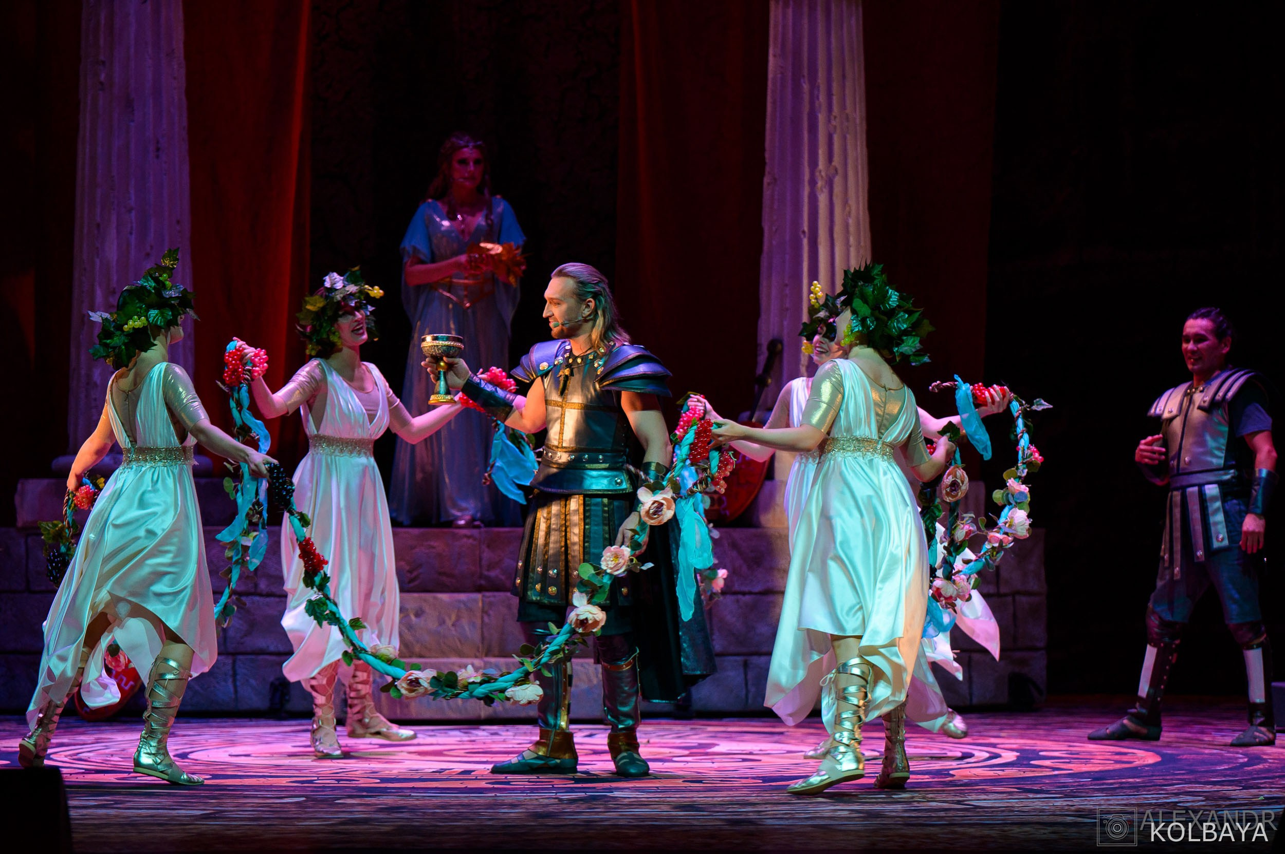 Фоторепортаж со спектакля Гладиатор в Театре Терезы Дуровой. Концертный и театральный репортажный фотограф в Москве Александр Колбая