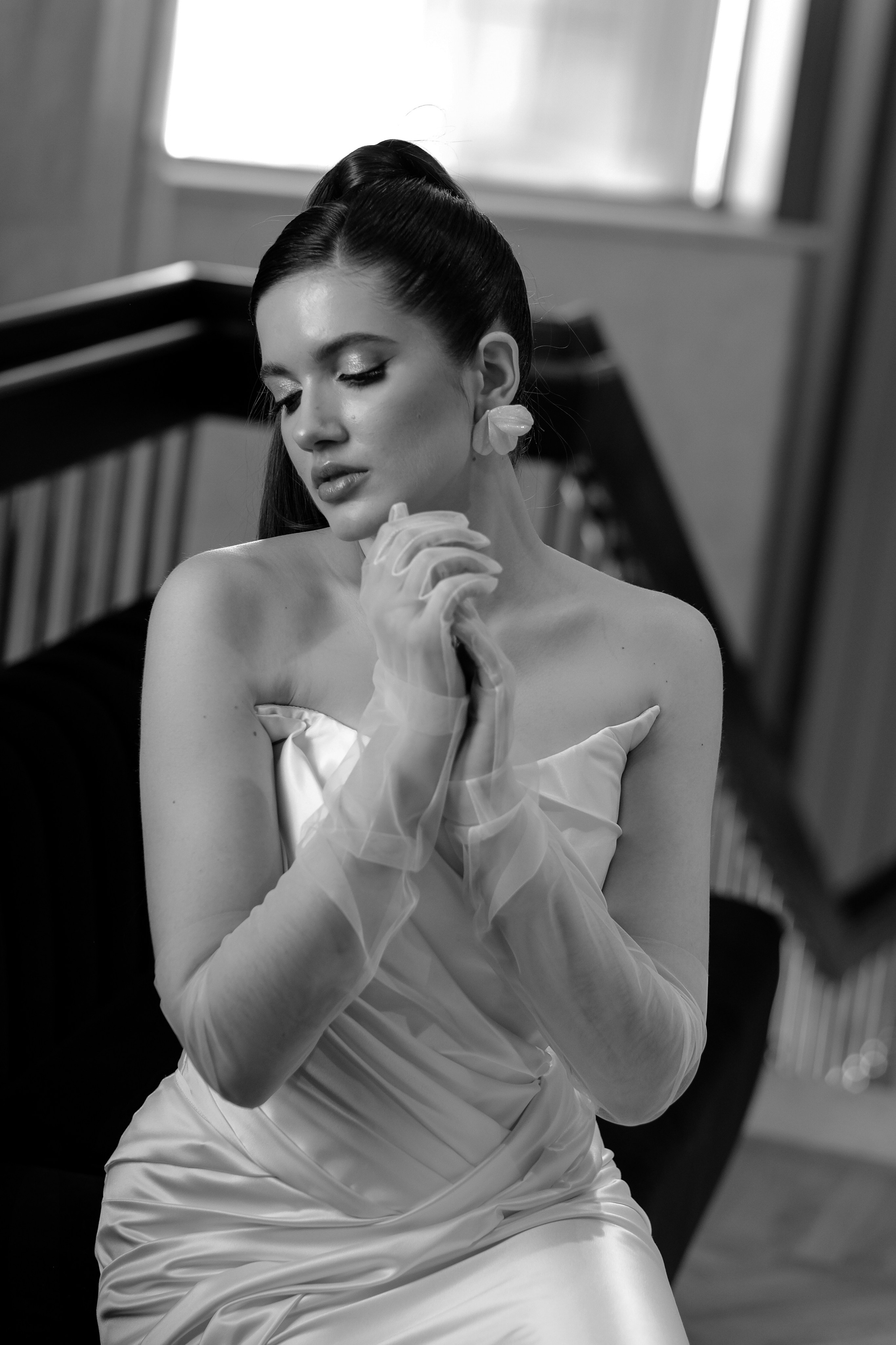 Свадебная фотосессия в театре драмы имени Наума Орлова. Свадебный фотограф в Челябинске Сырчикова Наталья