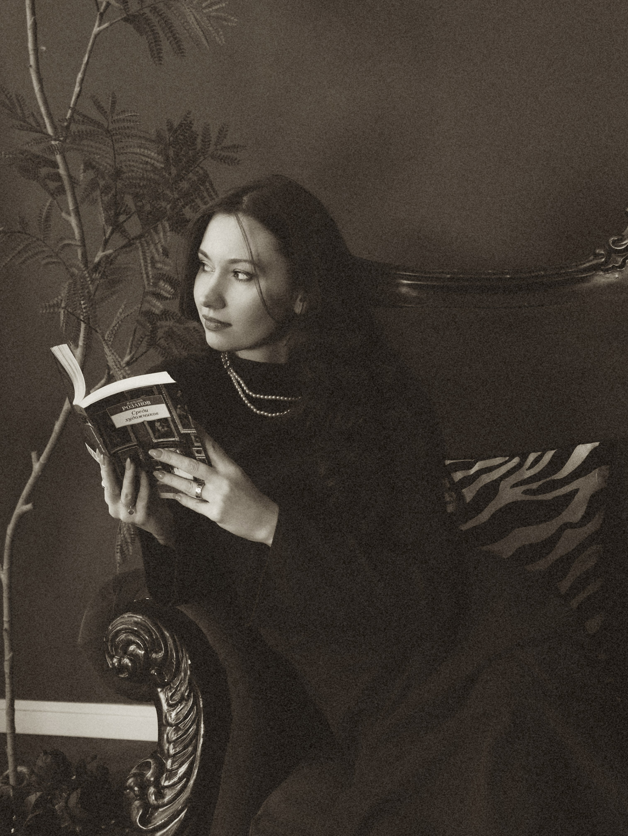 Женский портрет. Главная