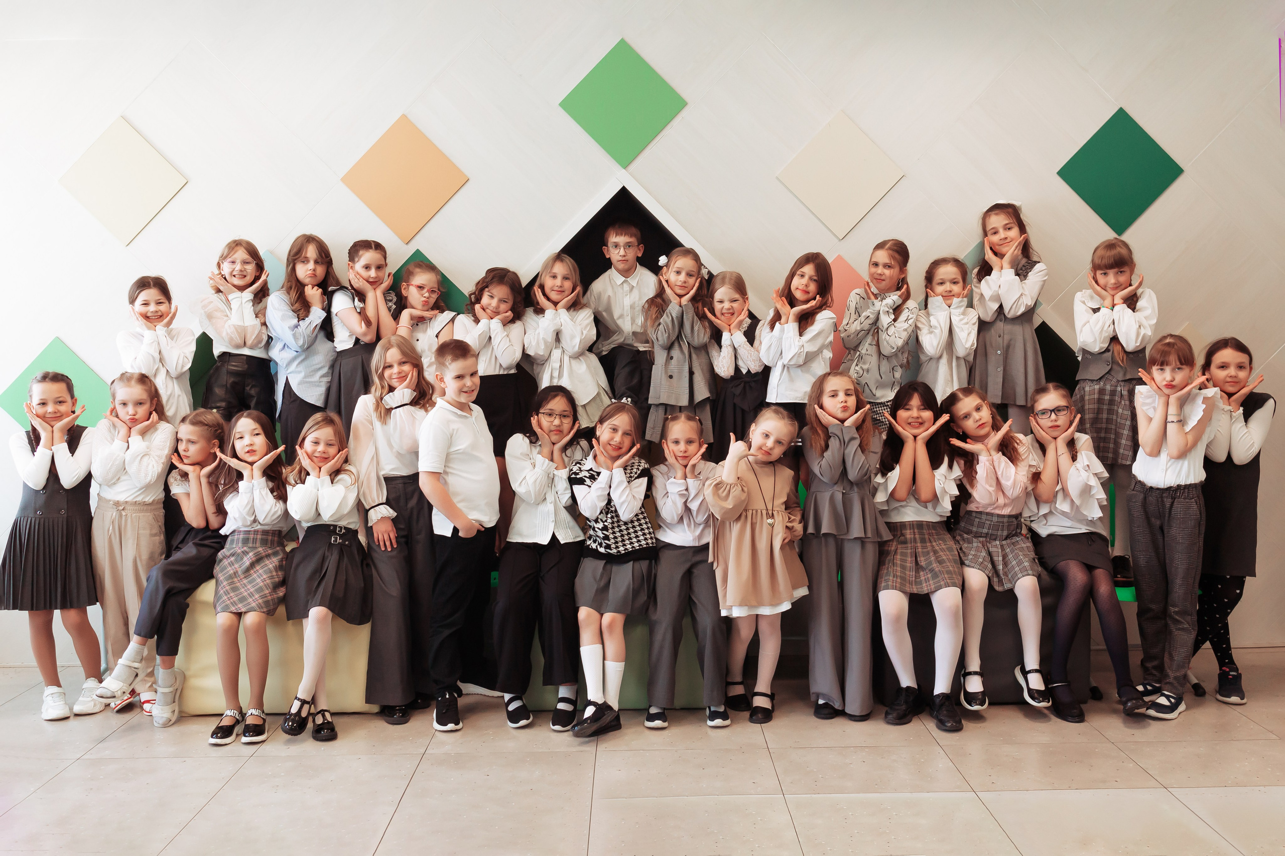 Школьные фотосессии. Фотограф Новорожденных и беременности г. Тюмень