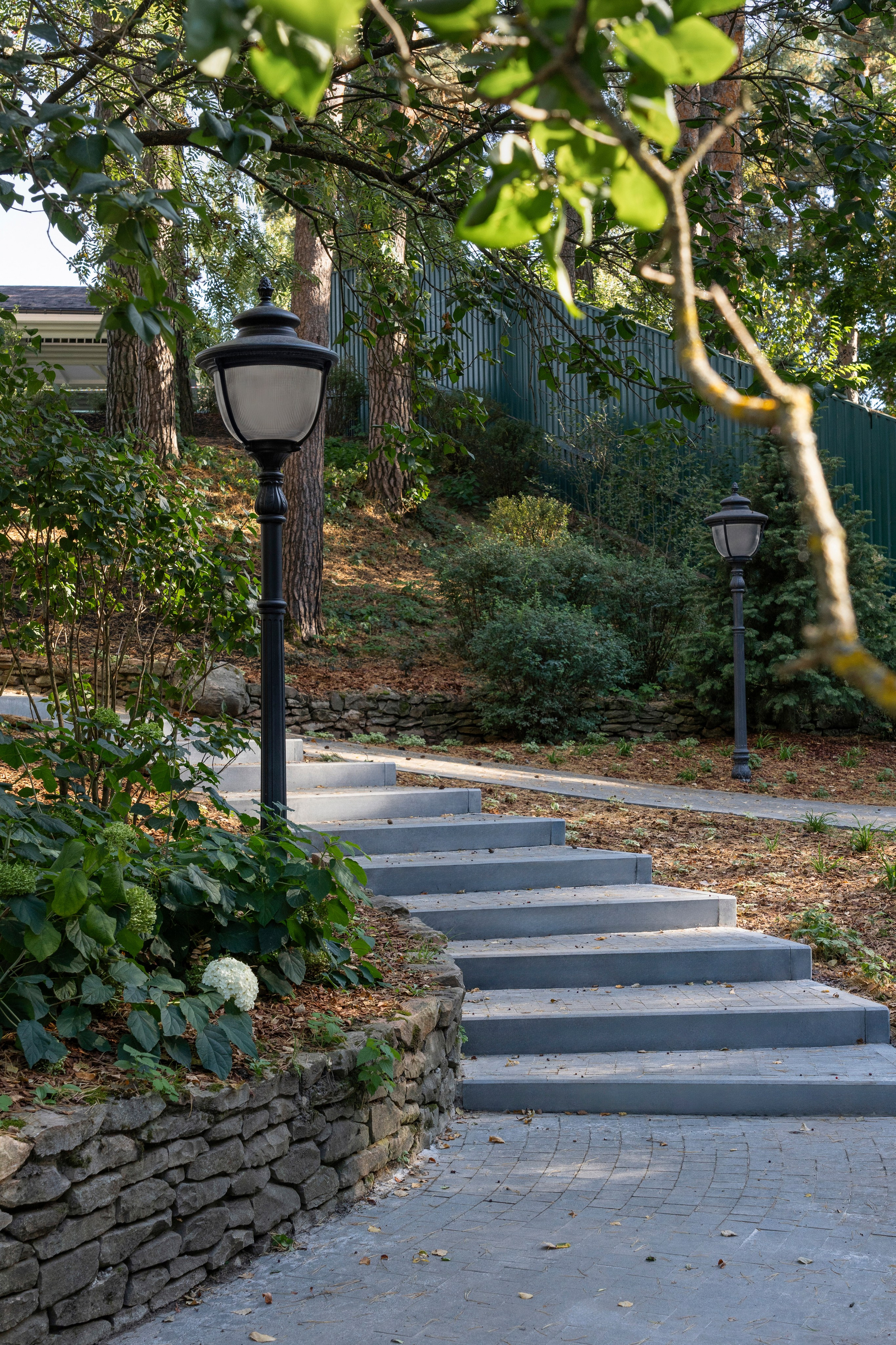 Scenic garden in the Moscow region. Артамонов Александр | Архитектурный и ландшафтный фотограф