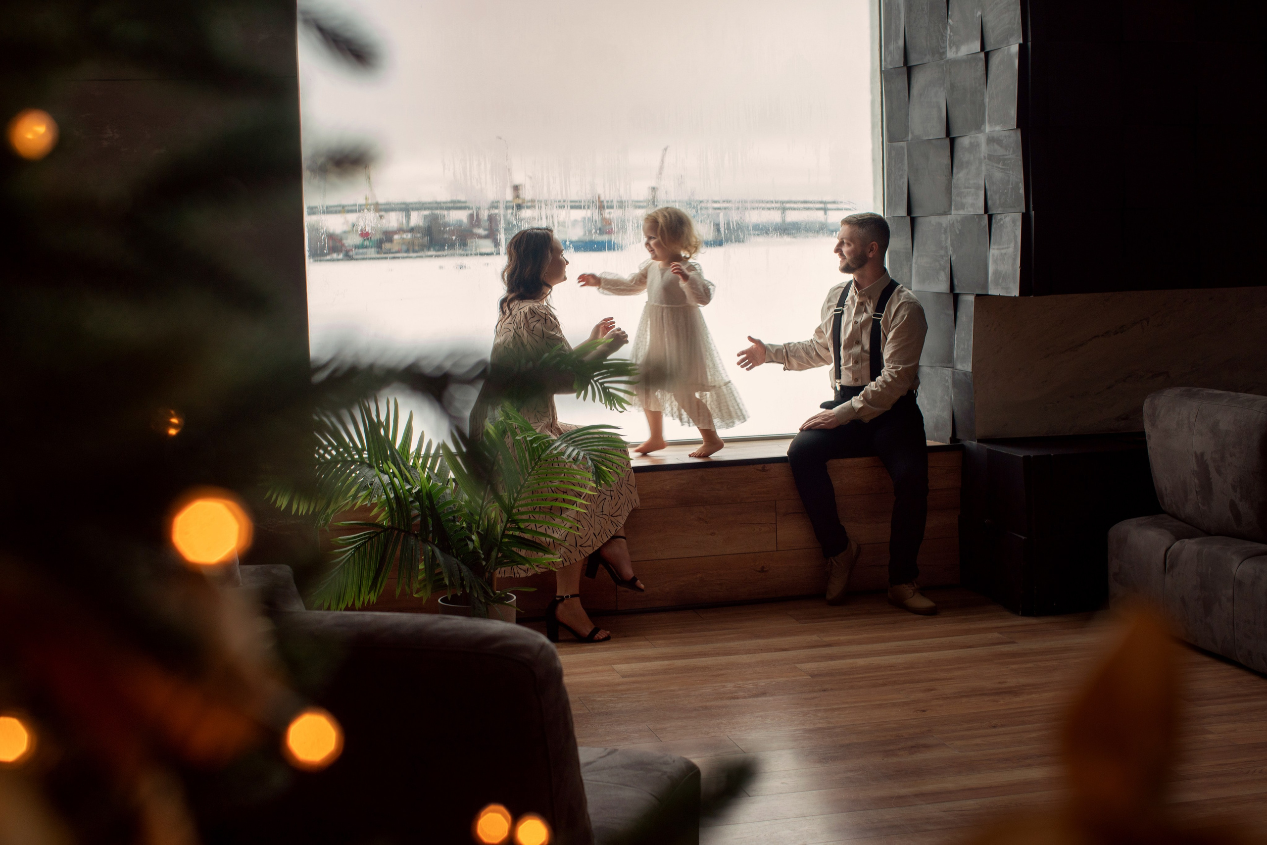 Семейная фотосессия в студии и дома Спб портфолио Насти Околот