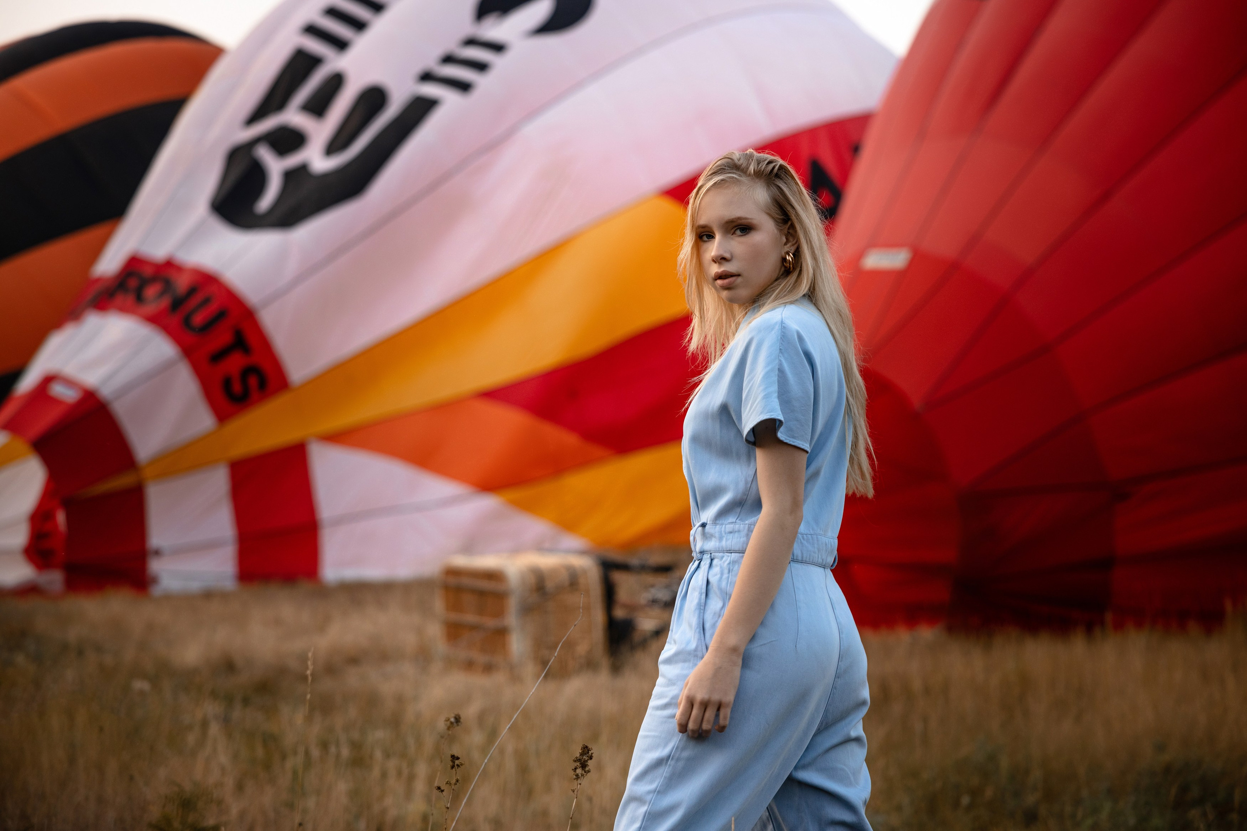 Ксюша, воздушный шар. Татьяна Мирзоян