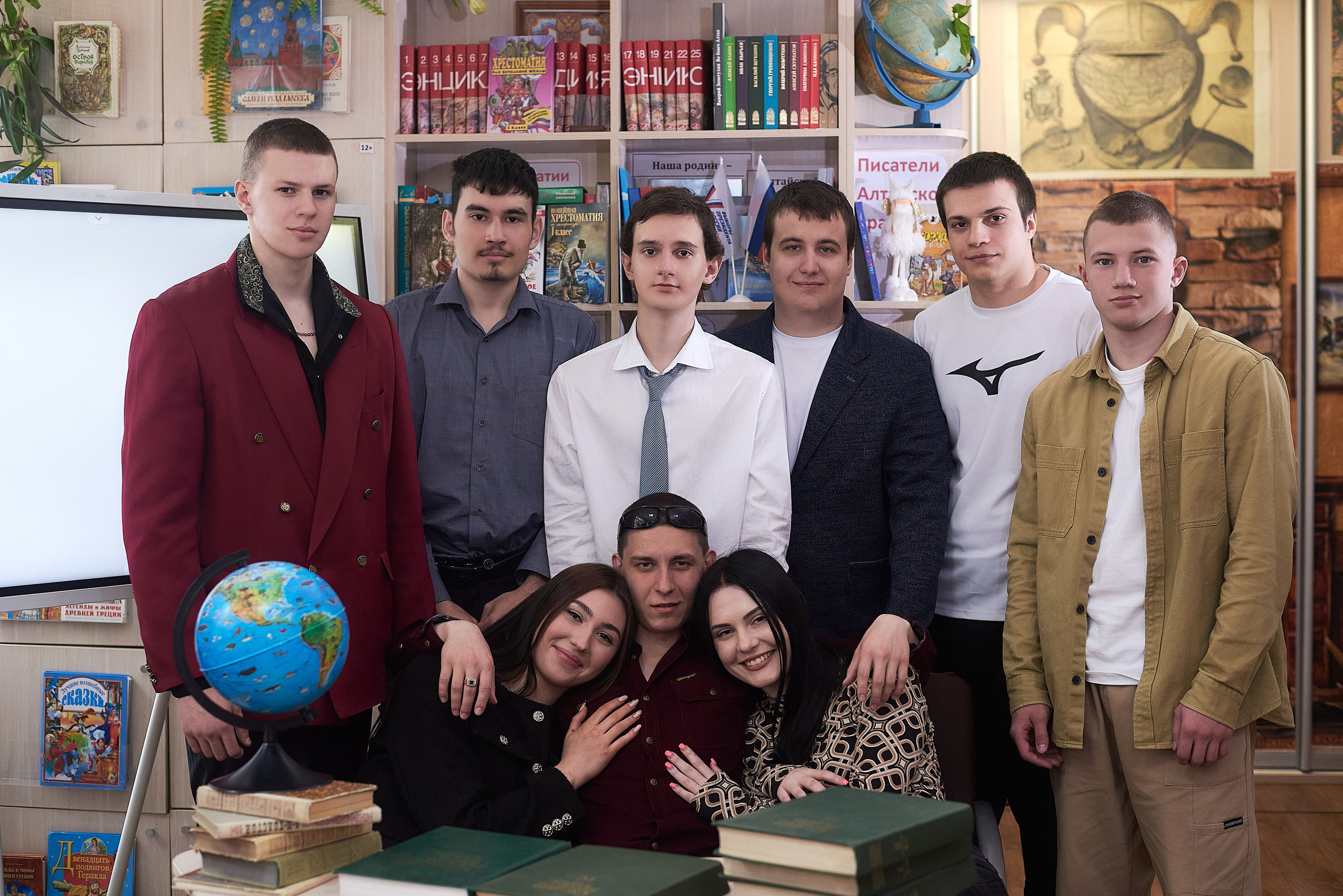 Школьные съемки. Фотограф Елена Дука. Контент съемка. Семейная фотография