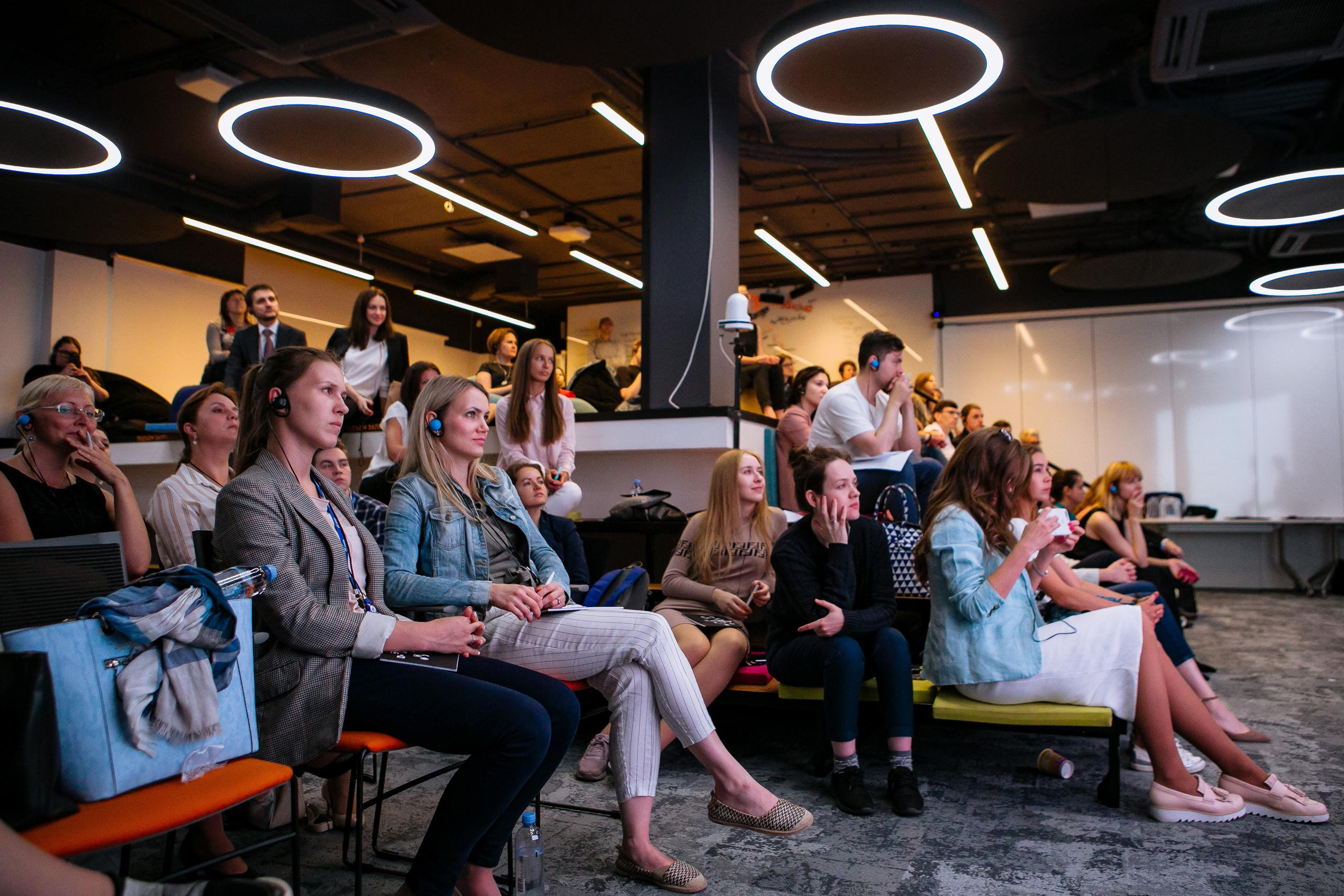 Репортажная фотосъемка деловых и культурных мероприятий