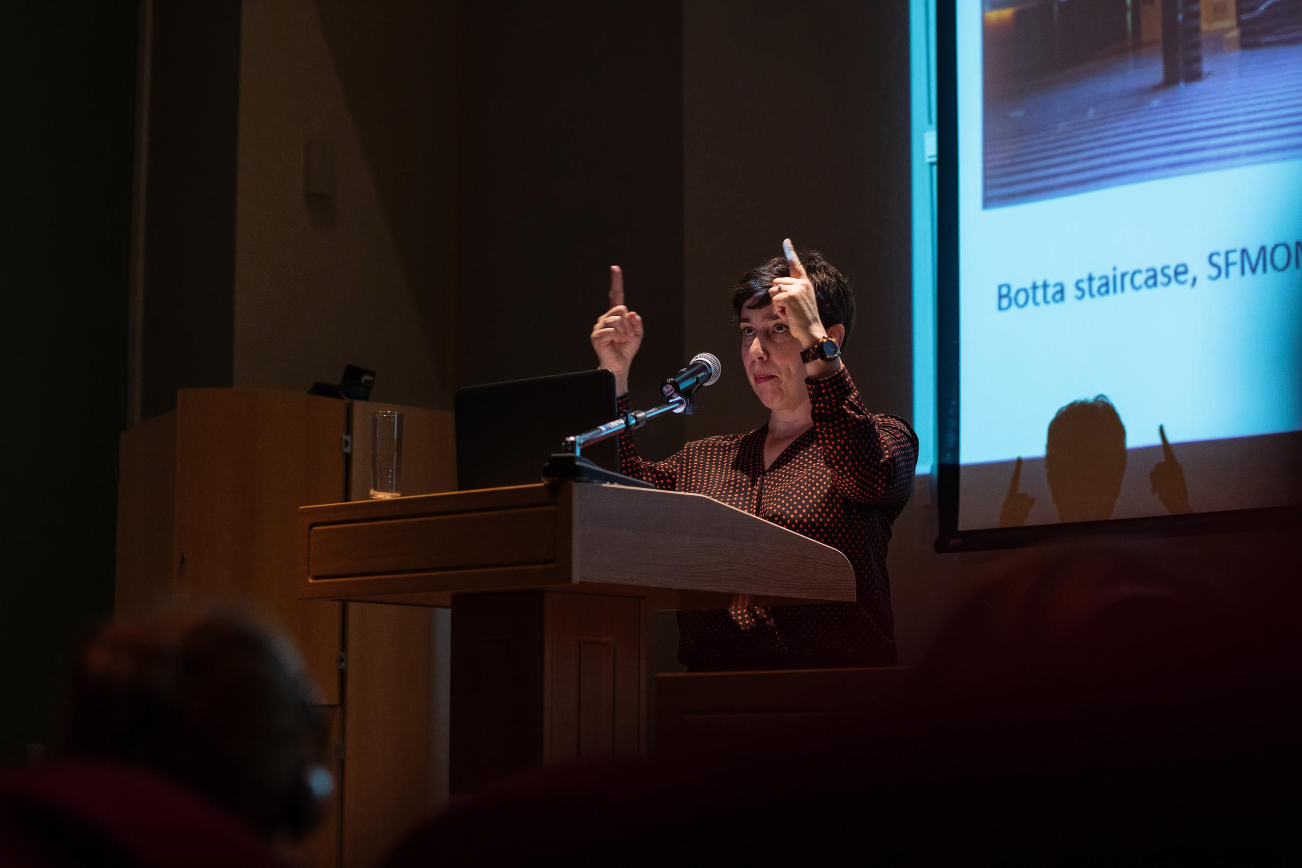 Репортажная фотосъемка деловых и культурных мероприятий