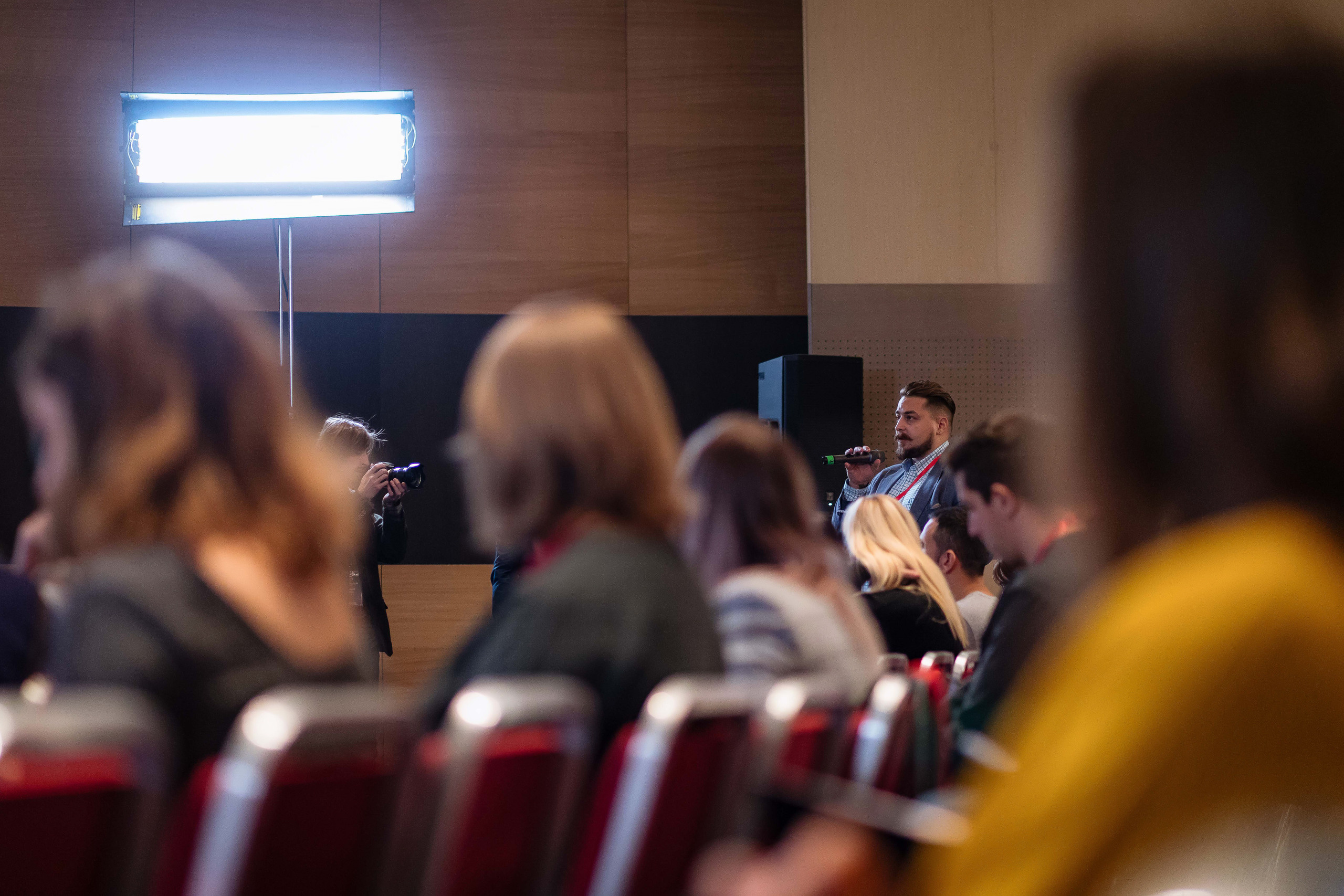 Репортажная фотосъемка деловых и культурных мероприятий