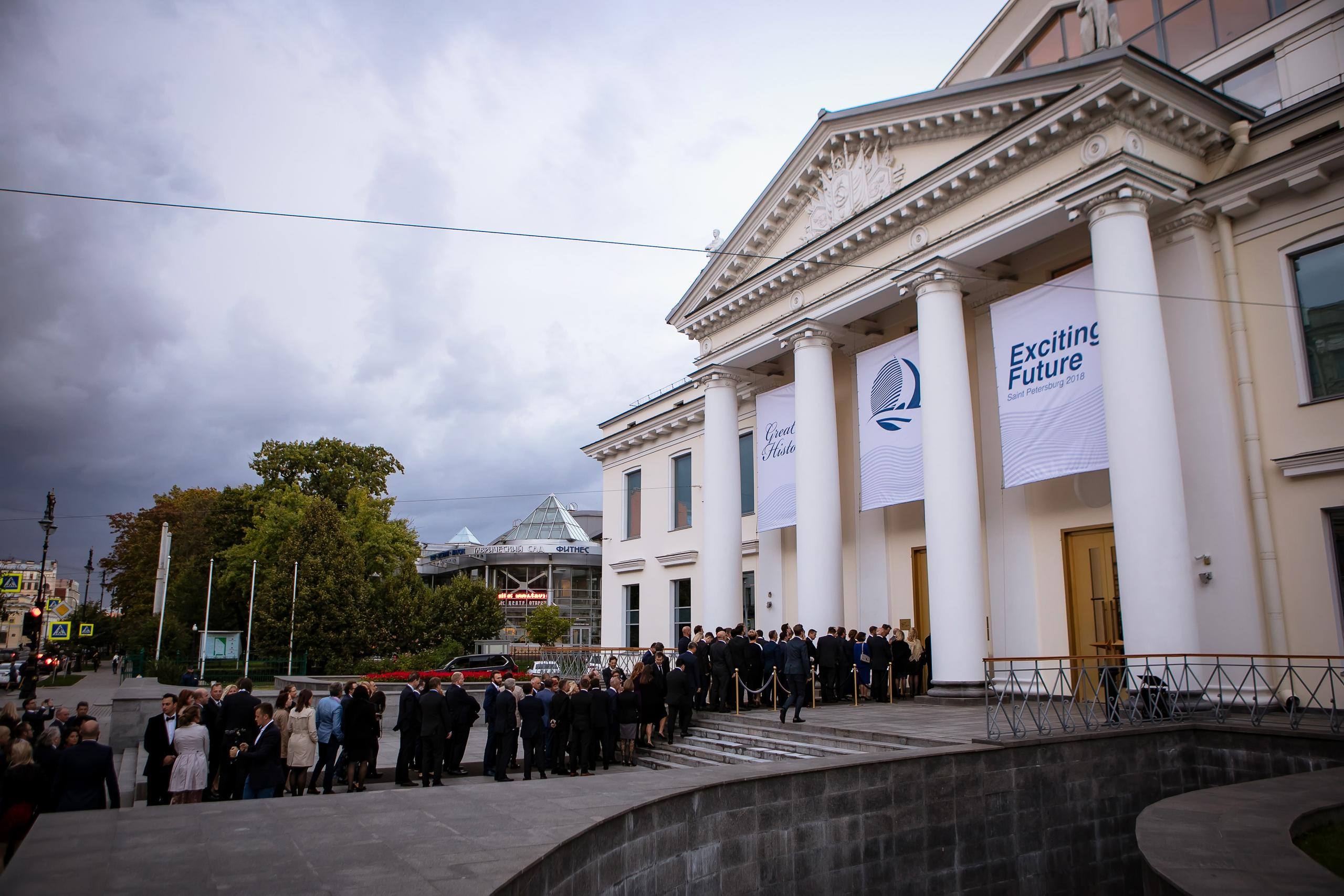 Репортажная фотосъемка деловых и культурных мероприятий