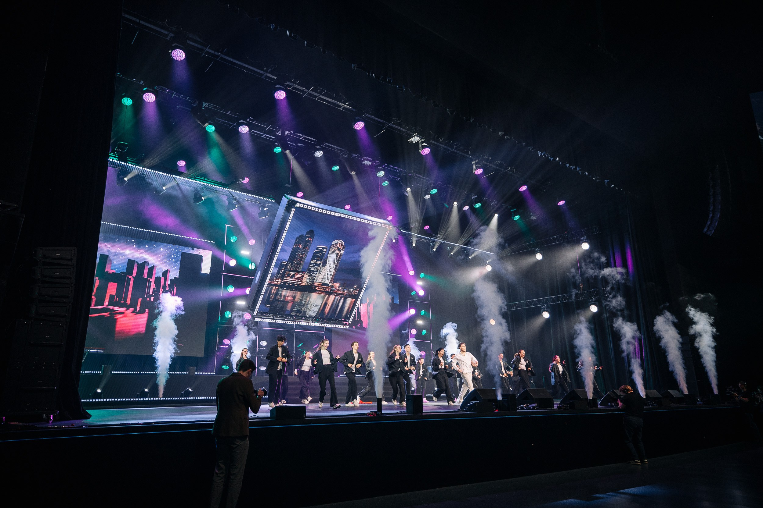 «ФИНАЛ ГОРОДСКОГО КОНКУРСА „МИСС И МИСТЕР СТУДЕНЧЕСТВО МОСКВЫ“ 2026». Фотограф Евграфов Александр