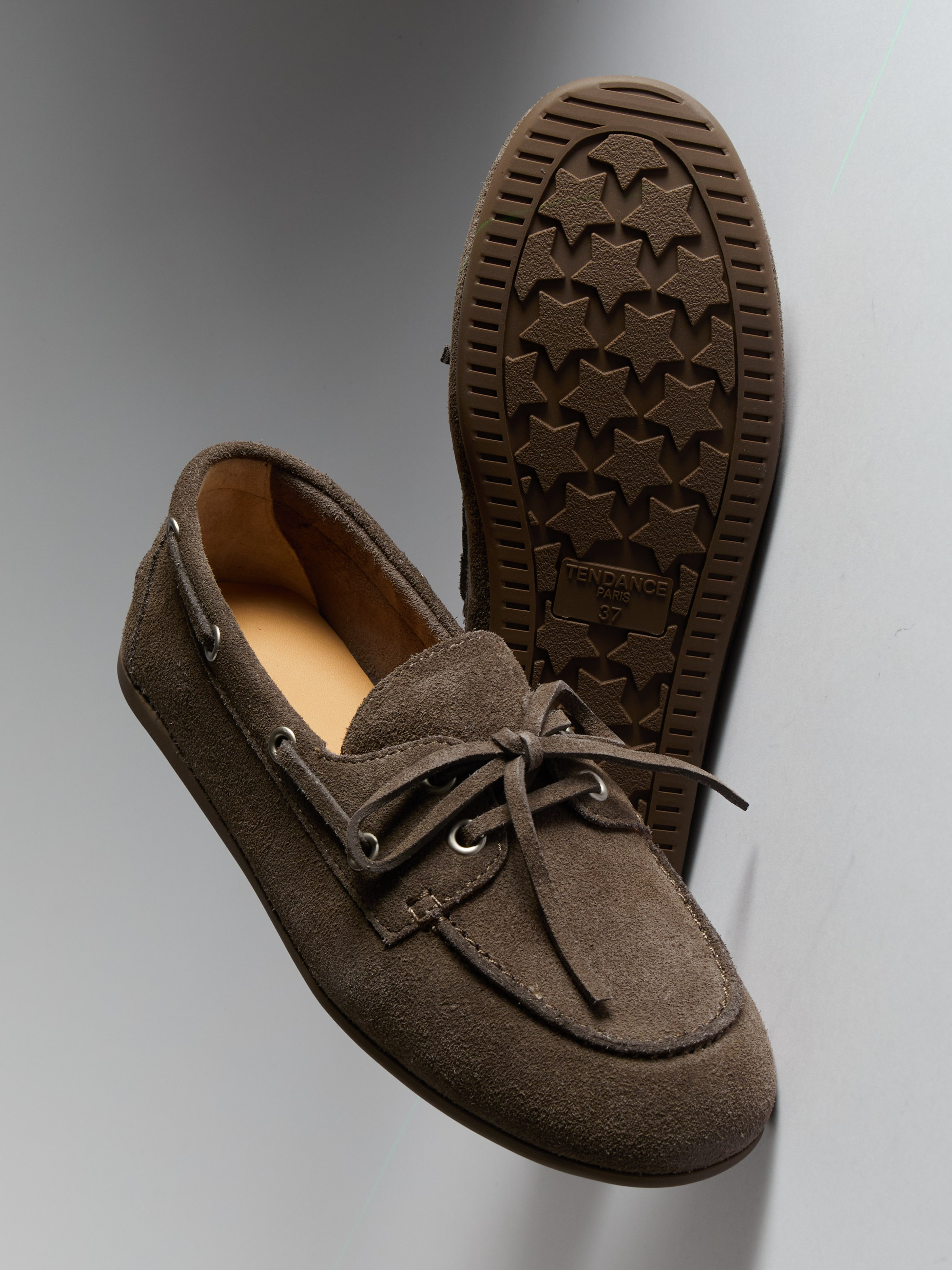 Предметный фотограф в Москве Евгений Шубин