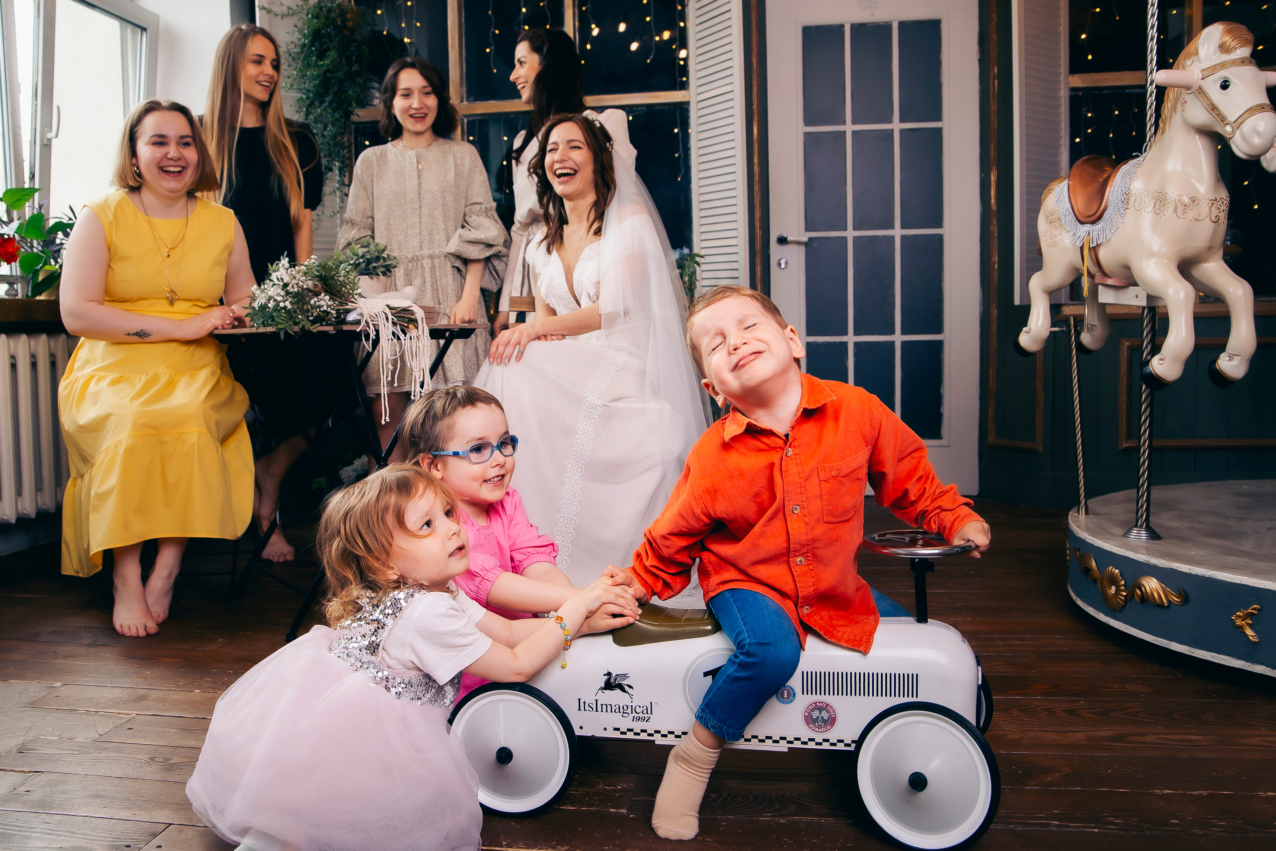 Свадебная съёмка в студии. Дарья и Роман. Свадебный, семейный фотограф, контент съёмка. Екатеринбург. Елена Граф