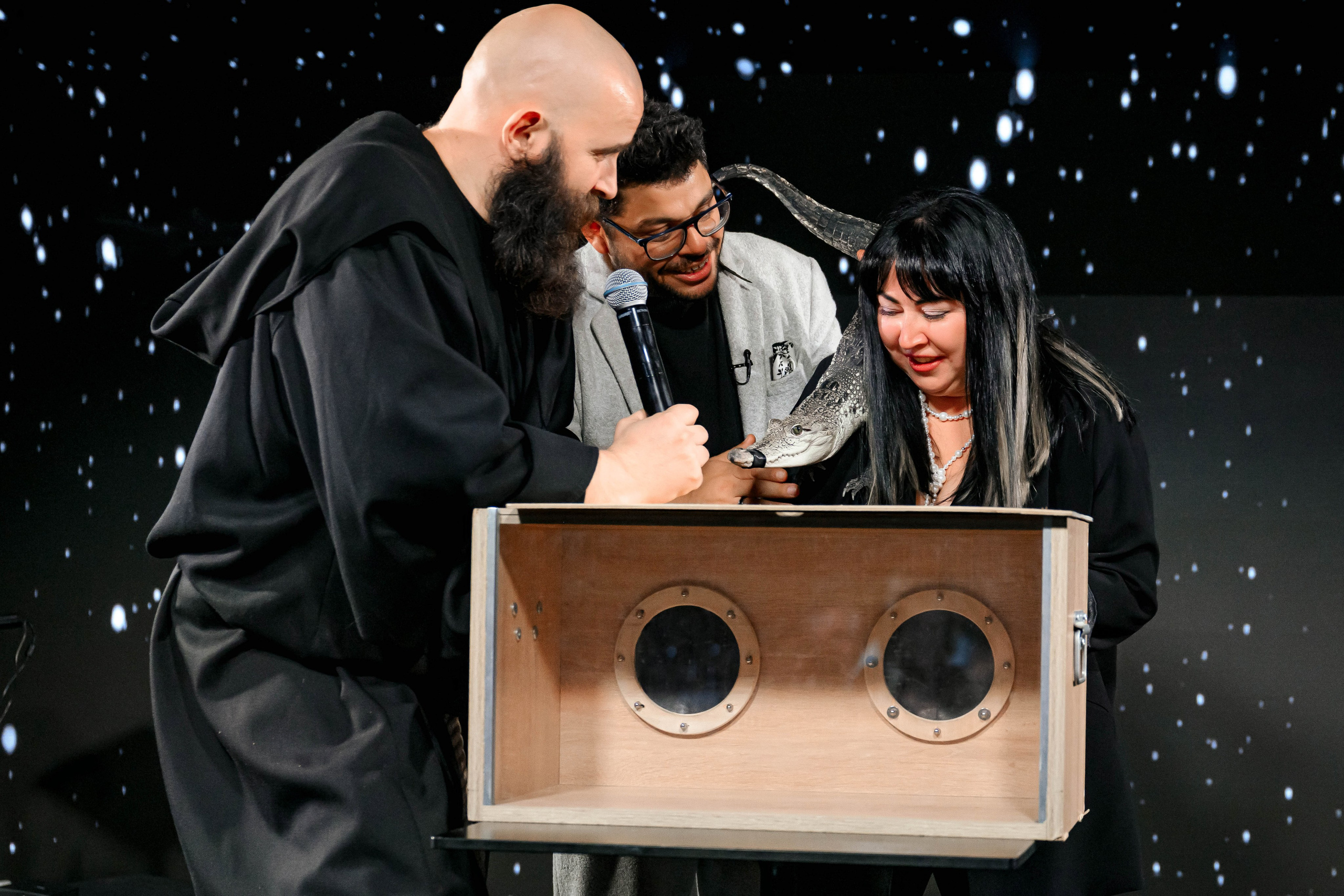 Happy Birthday. Максим Комаров — Профессиональный фотограф