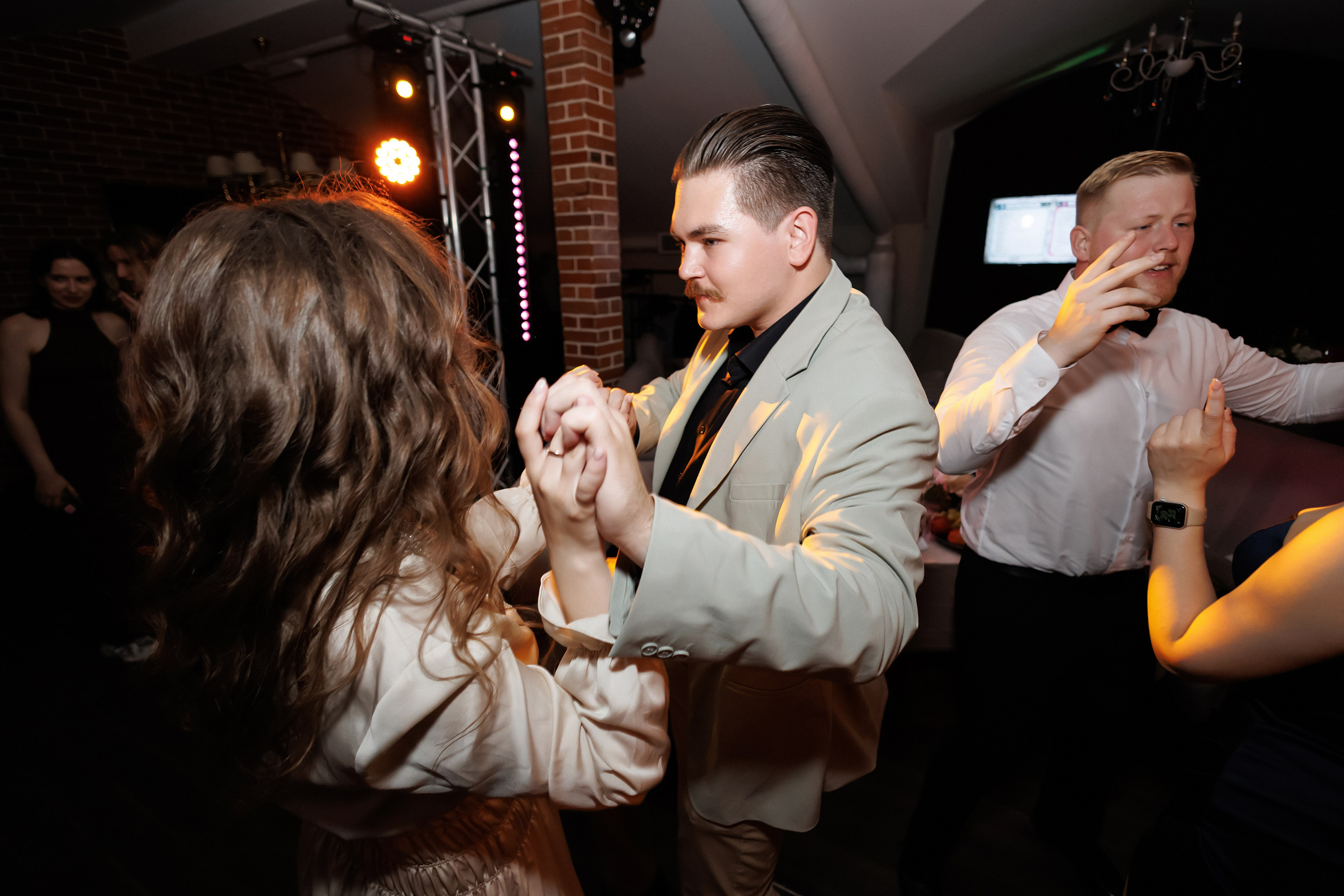 Екатерина и Владислав. Свадебный фотограф в Пскове и Санкт-Петербурге | Анна Голикова