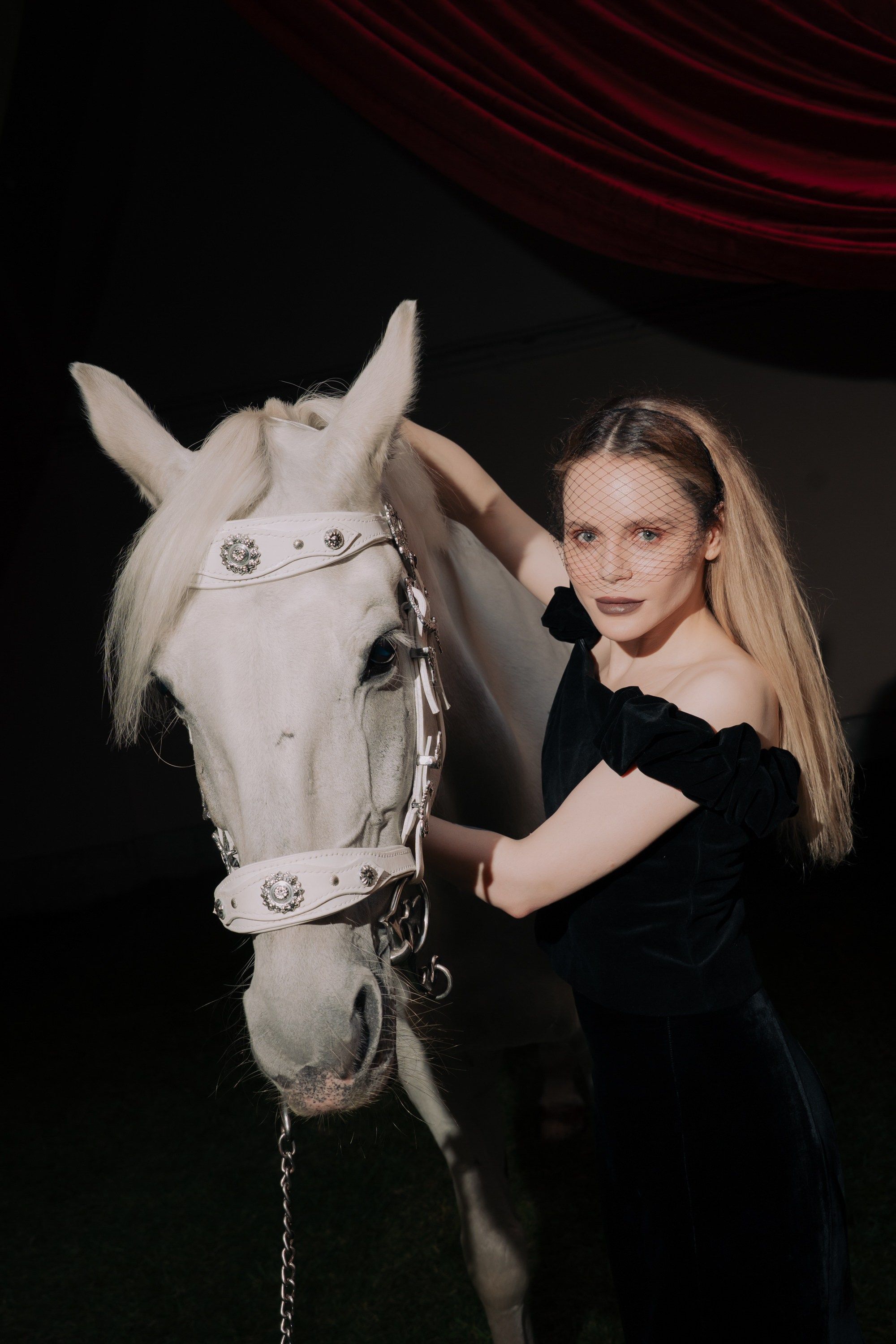 Адище города. Портретный и репортажный фотограф в Санкт-Петербурге Максим Пашков